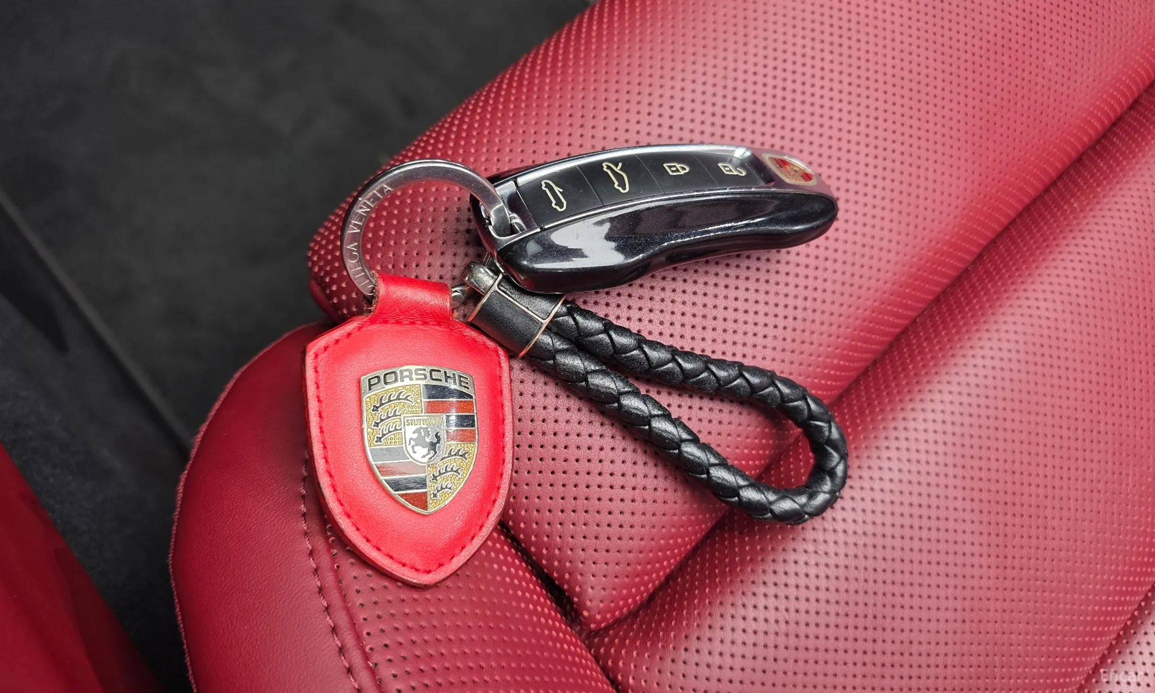 Porsche 911 (992) превью 19