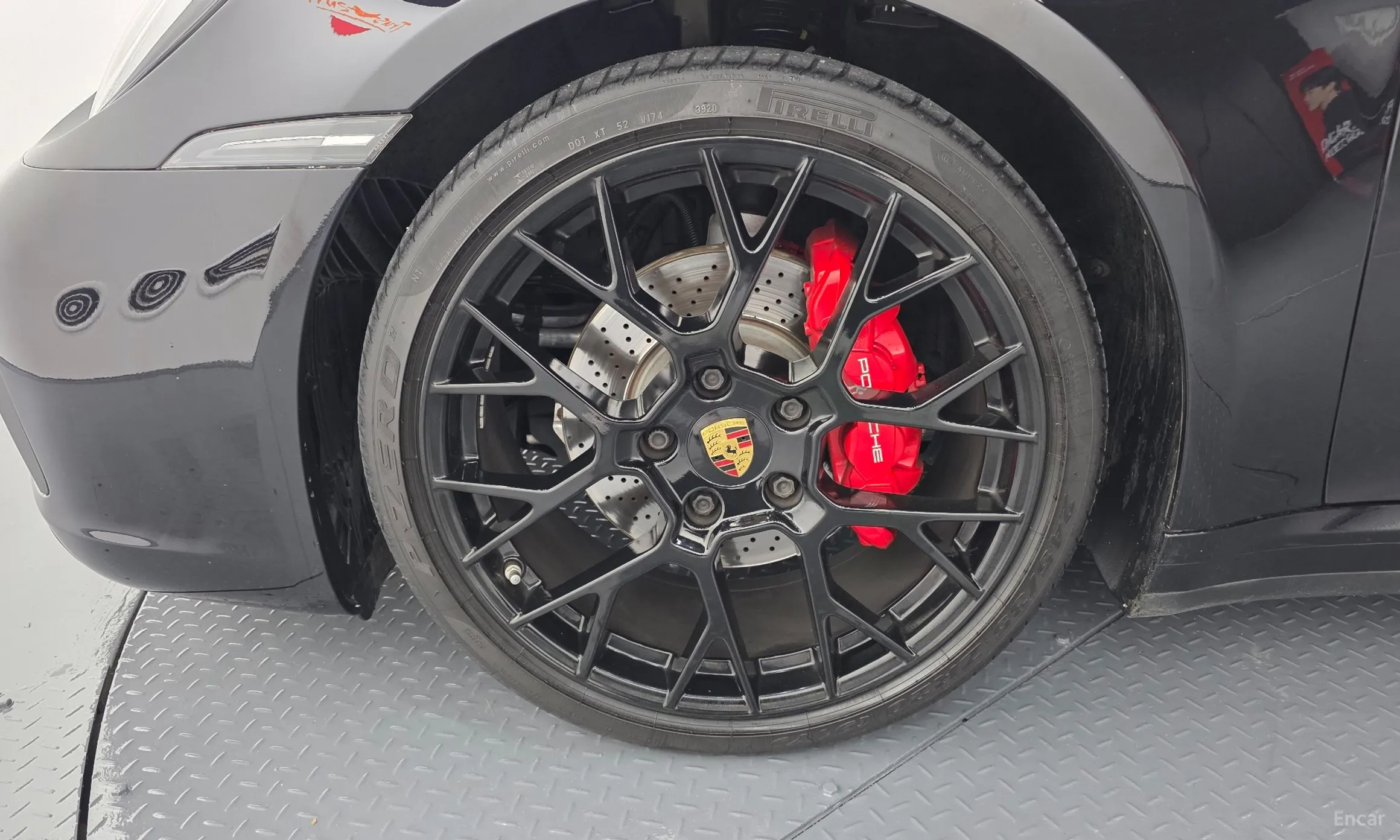 Porsche 911 (992) превью 5