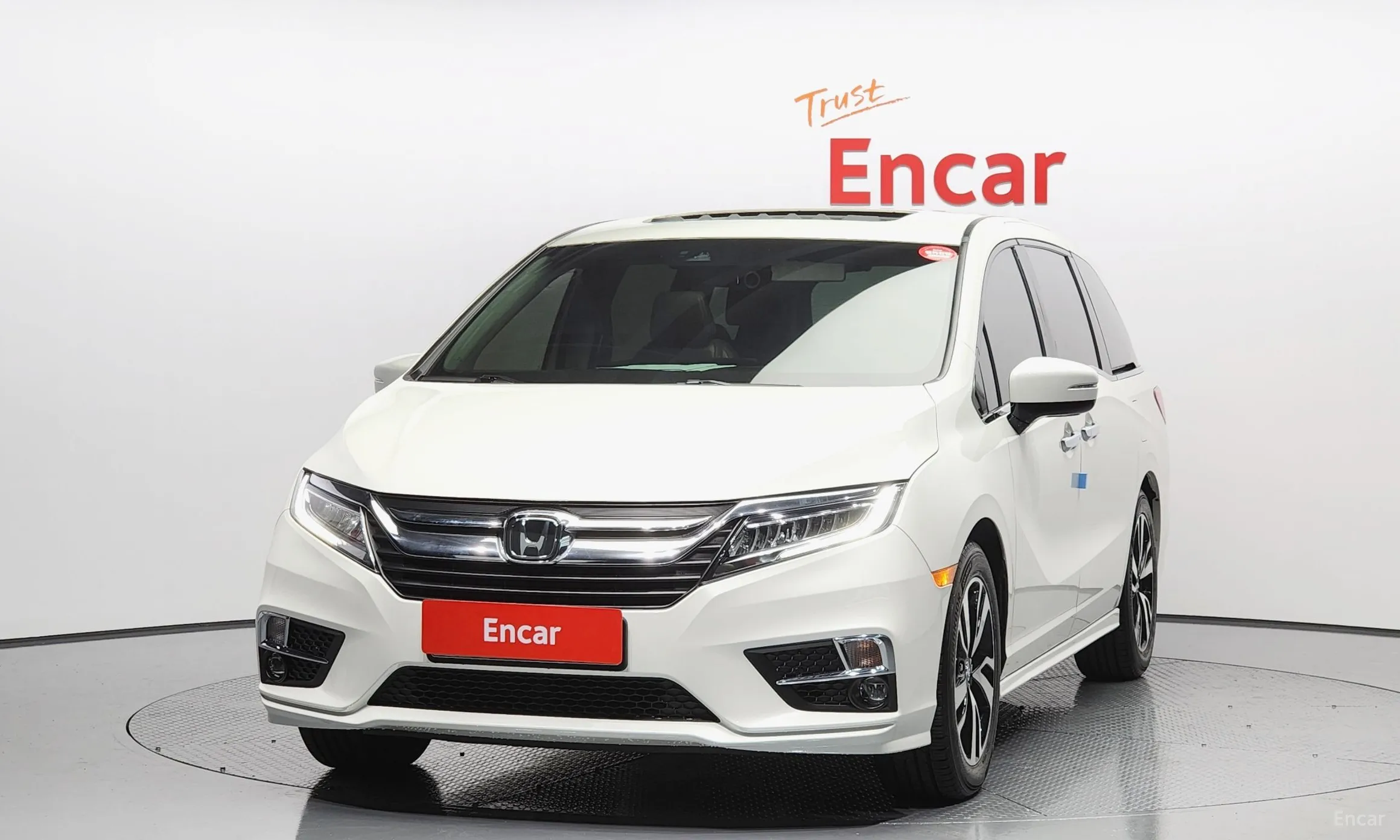 Honda Odyssey превью 3