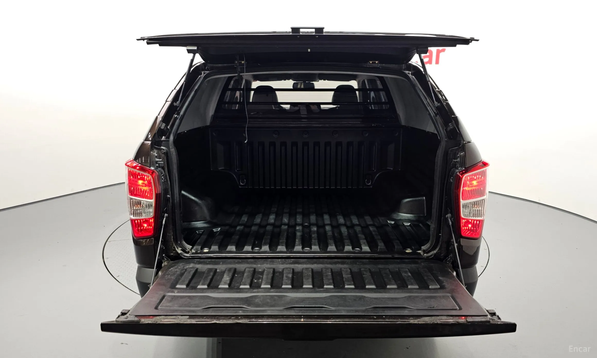 KG Mobility (SsangYong) Rexton Sports превью 20