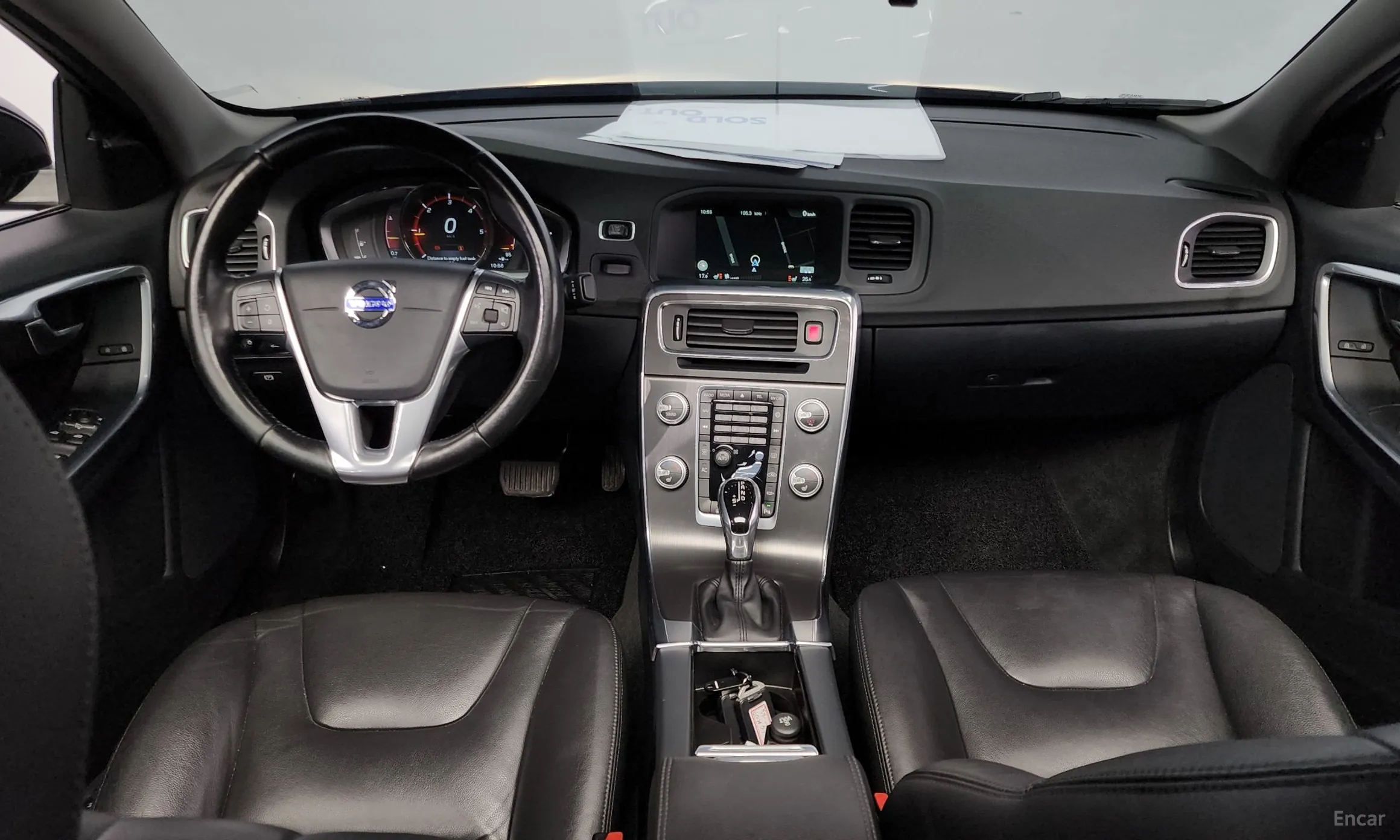Volvo S60 превью 7