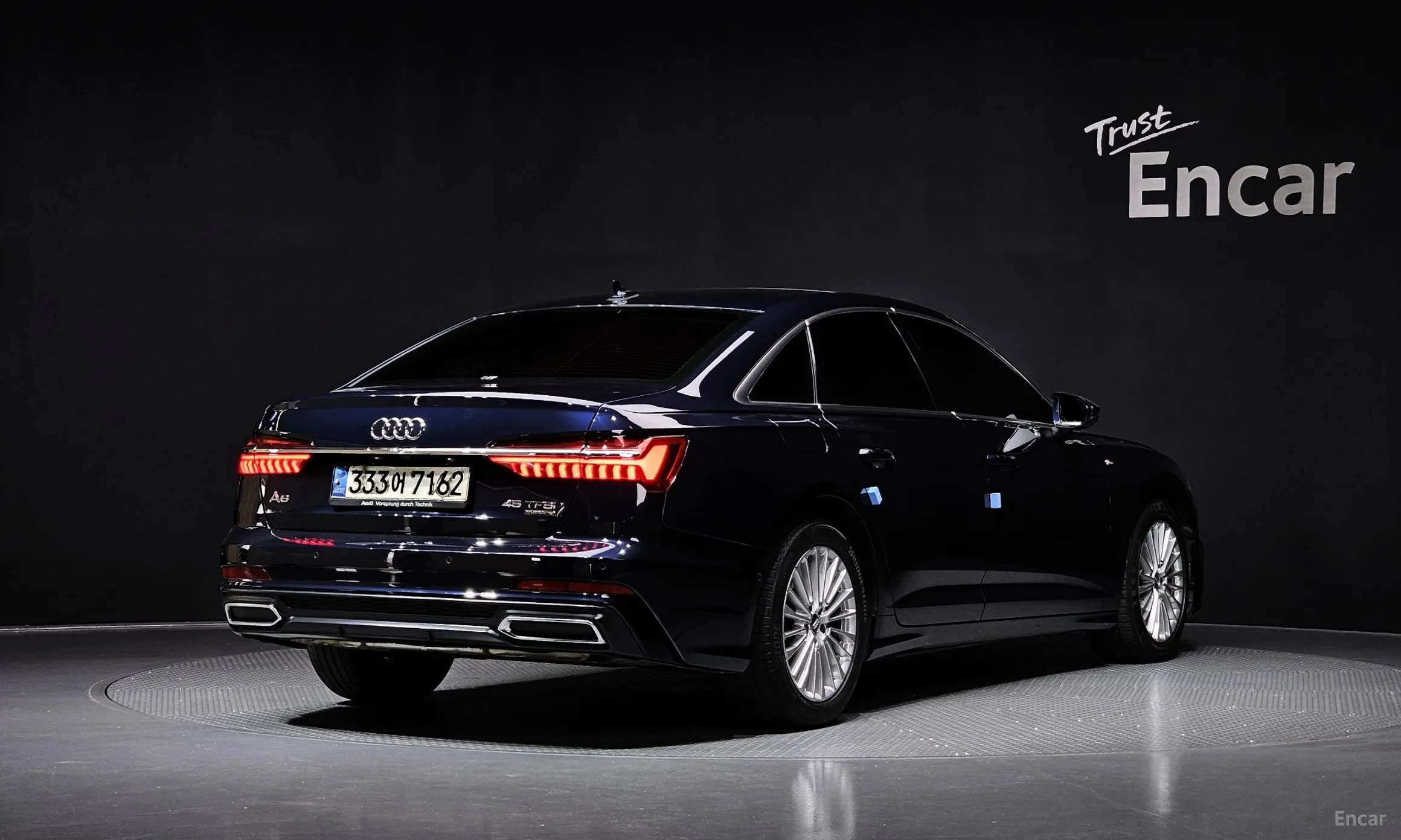 Audi A6 (C8)