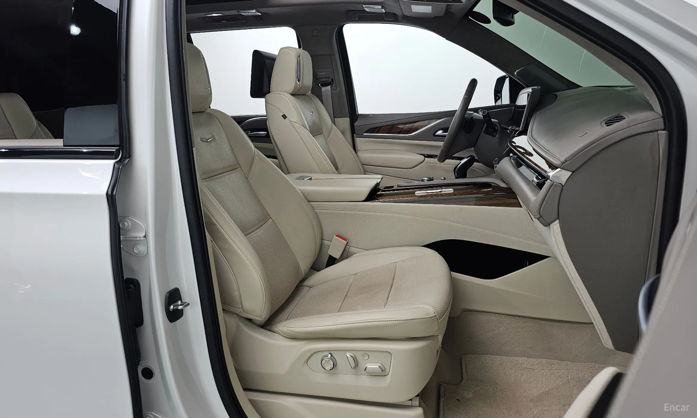 Cadillac Escalade 5th Generation превью 10