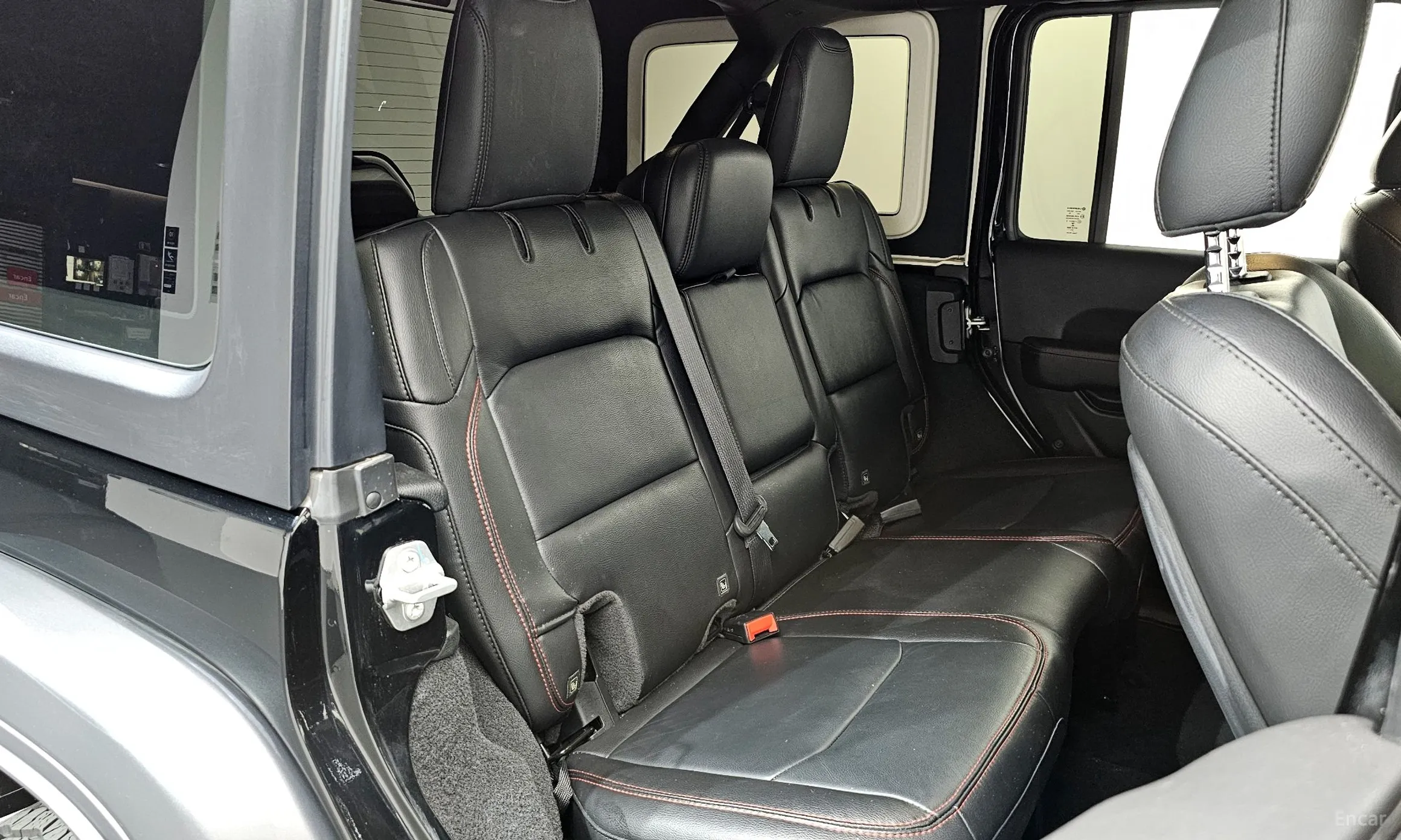 Jeep Wrangler (JL) превью 12
