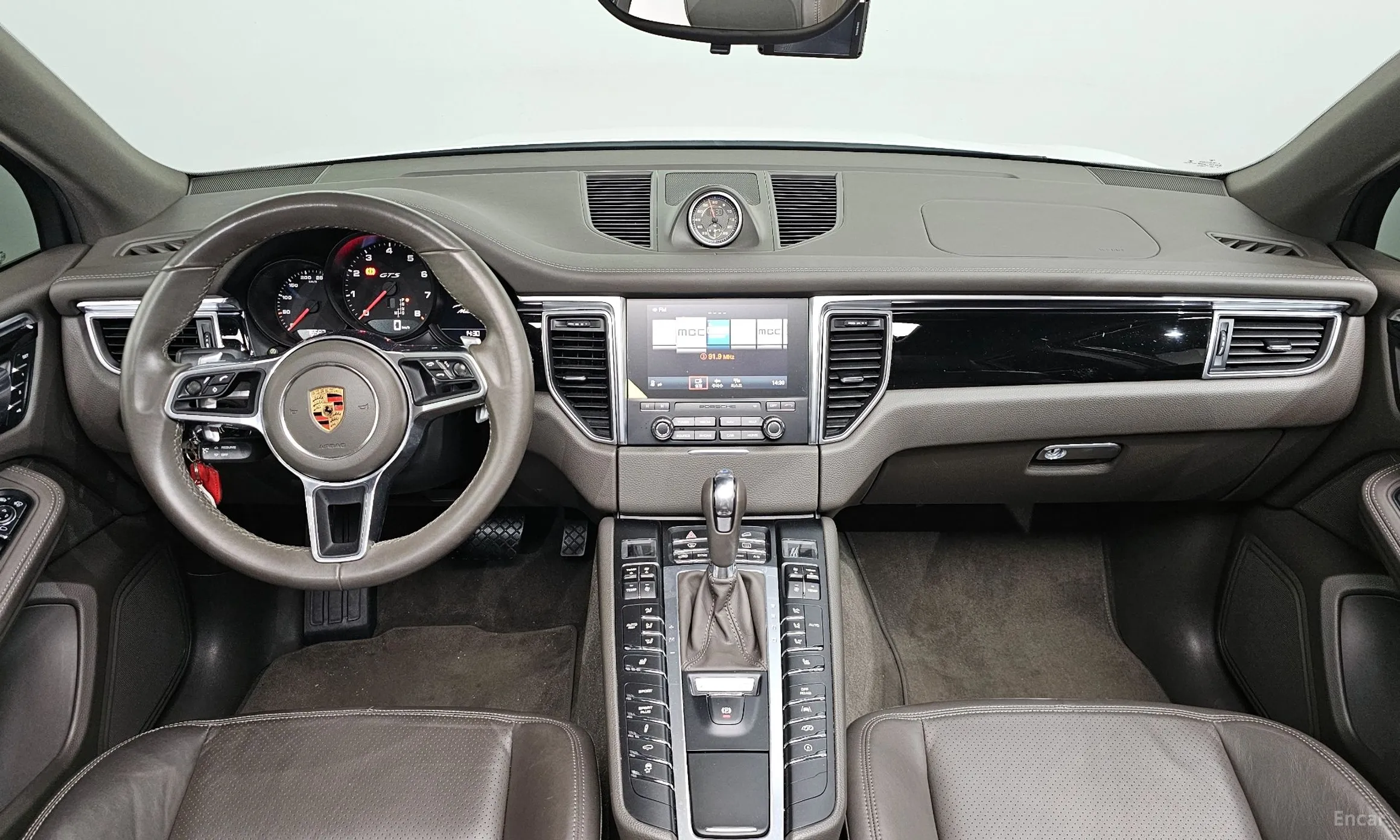 Porsche Macan превью 7