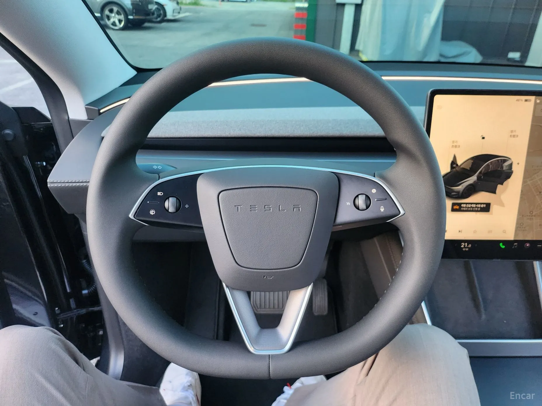 Tesla Model Y превью 10