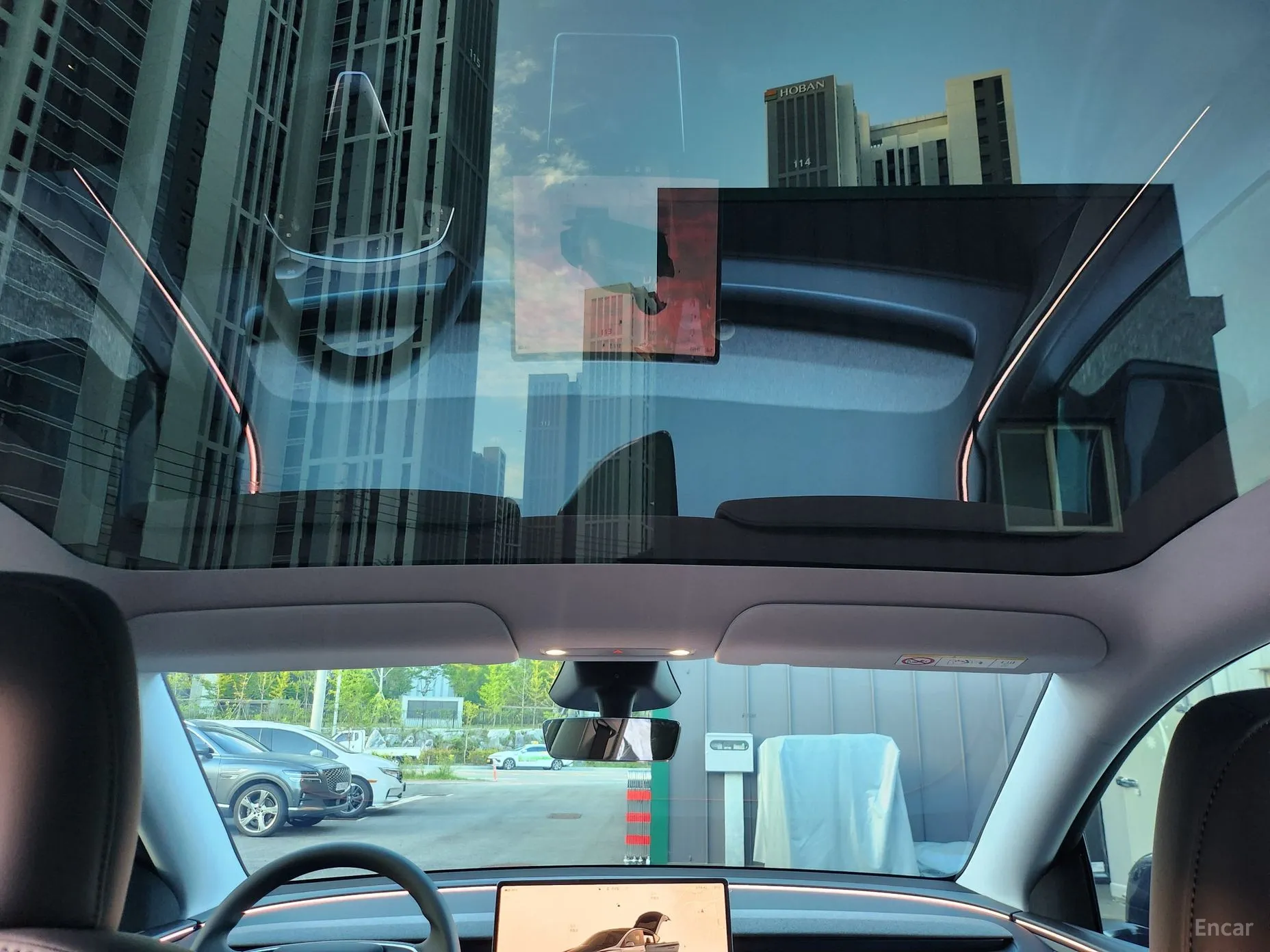 Tesla Model Y превью 19