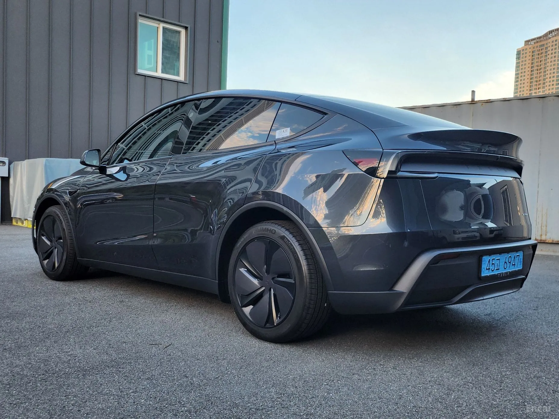 Tesla Model Y превью 4