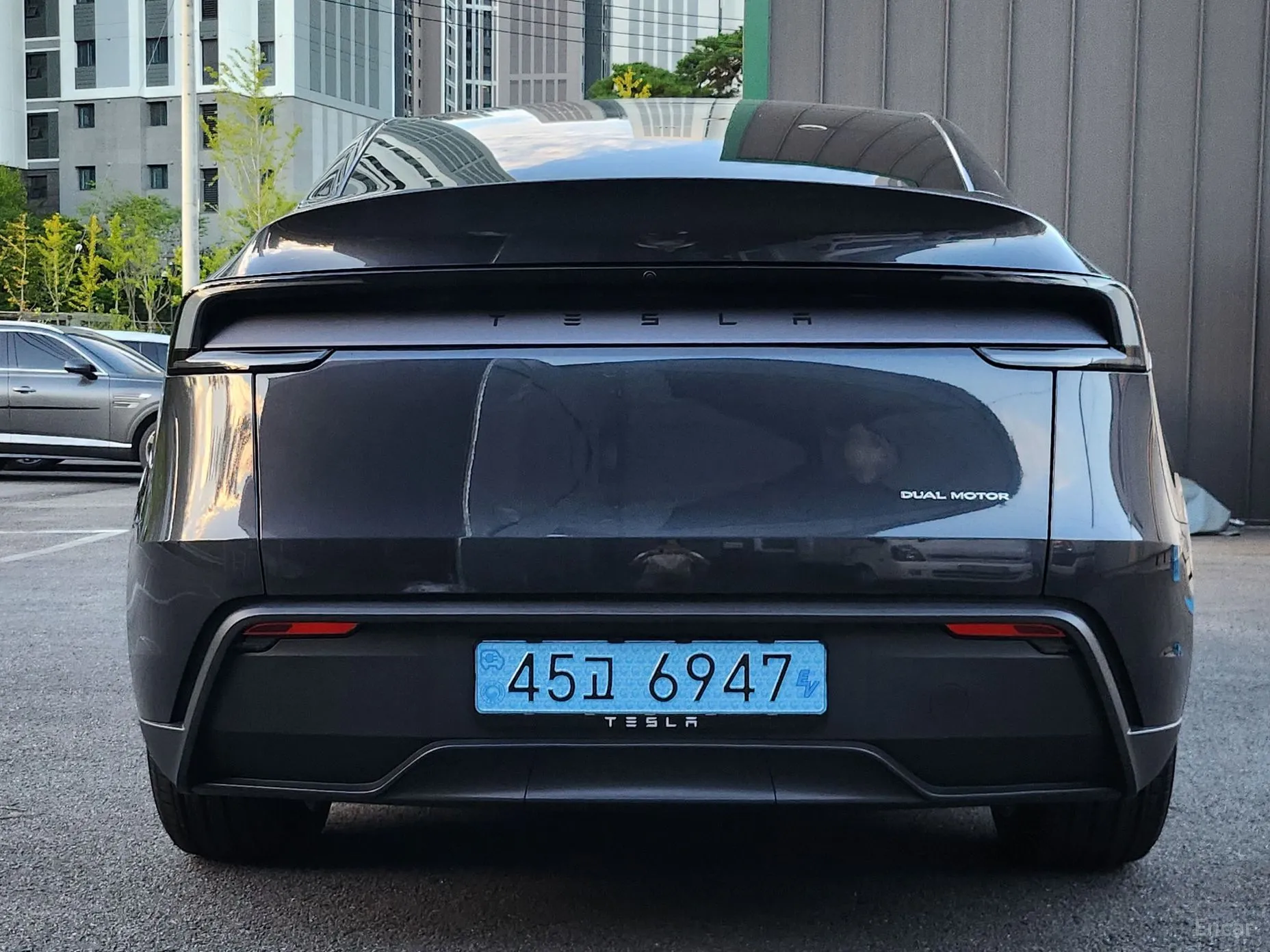 Tesla Model Y превью 5