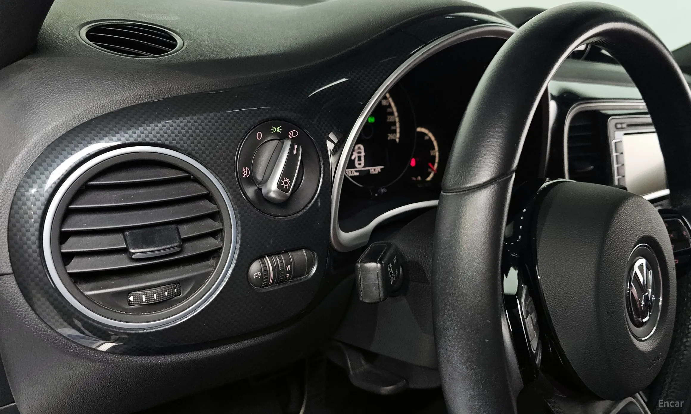 Volkswagen The Beetle превью 17