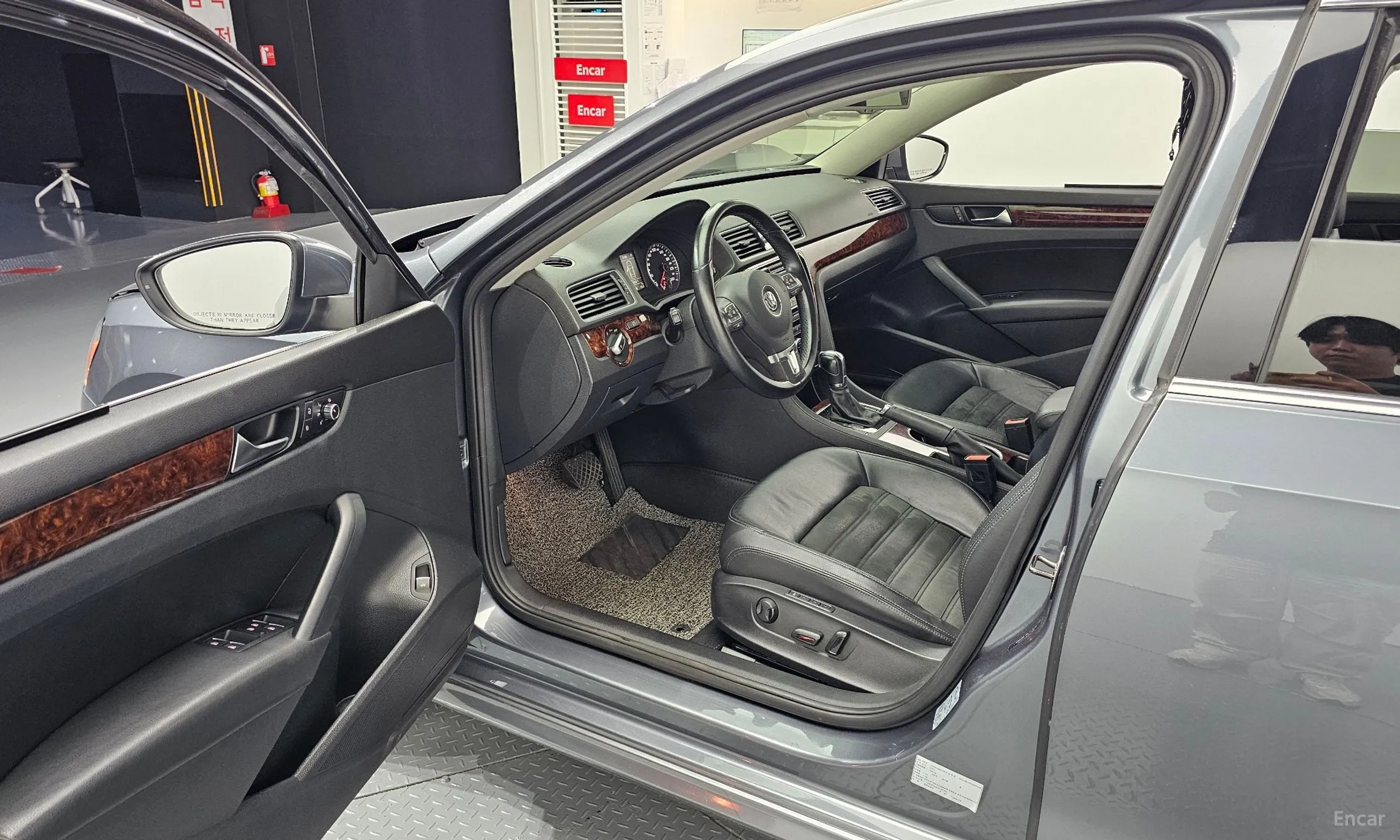 Volkswagen The New Passat превью 11