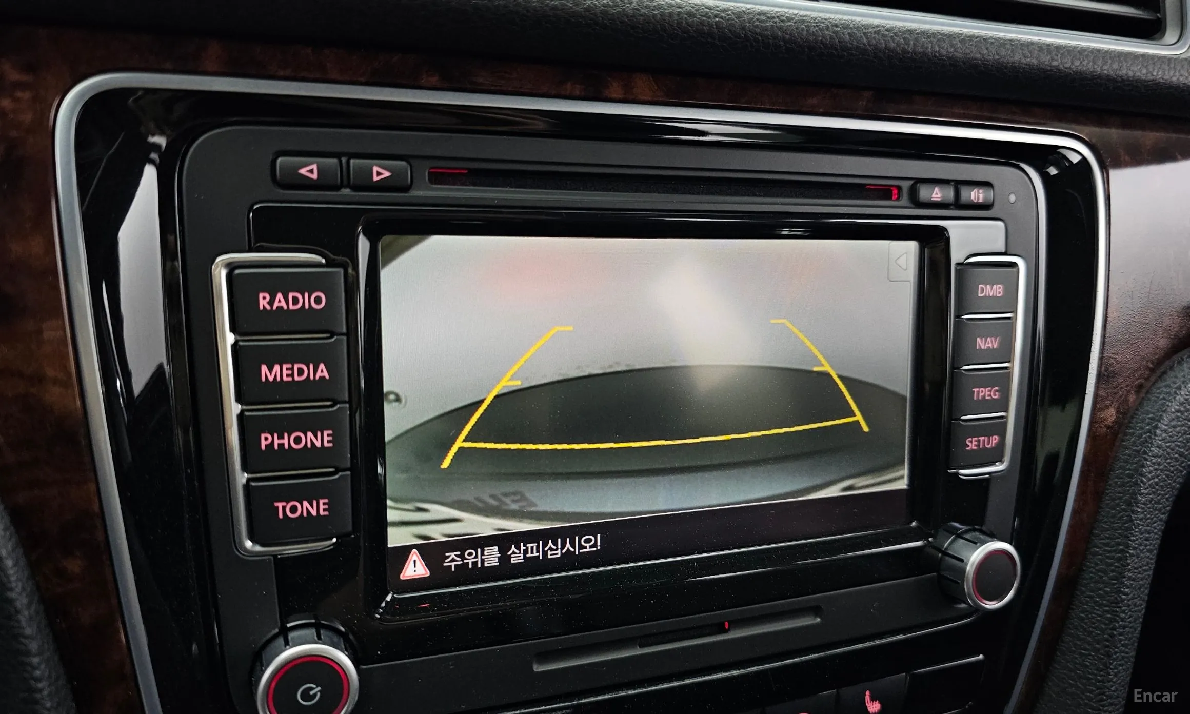 Volkswagen The New Passat превью 15