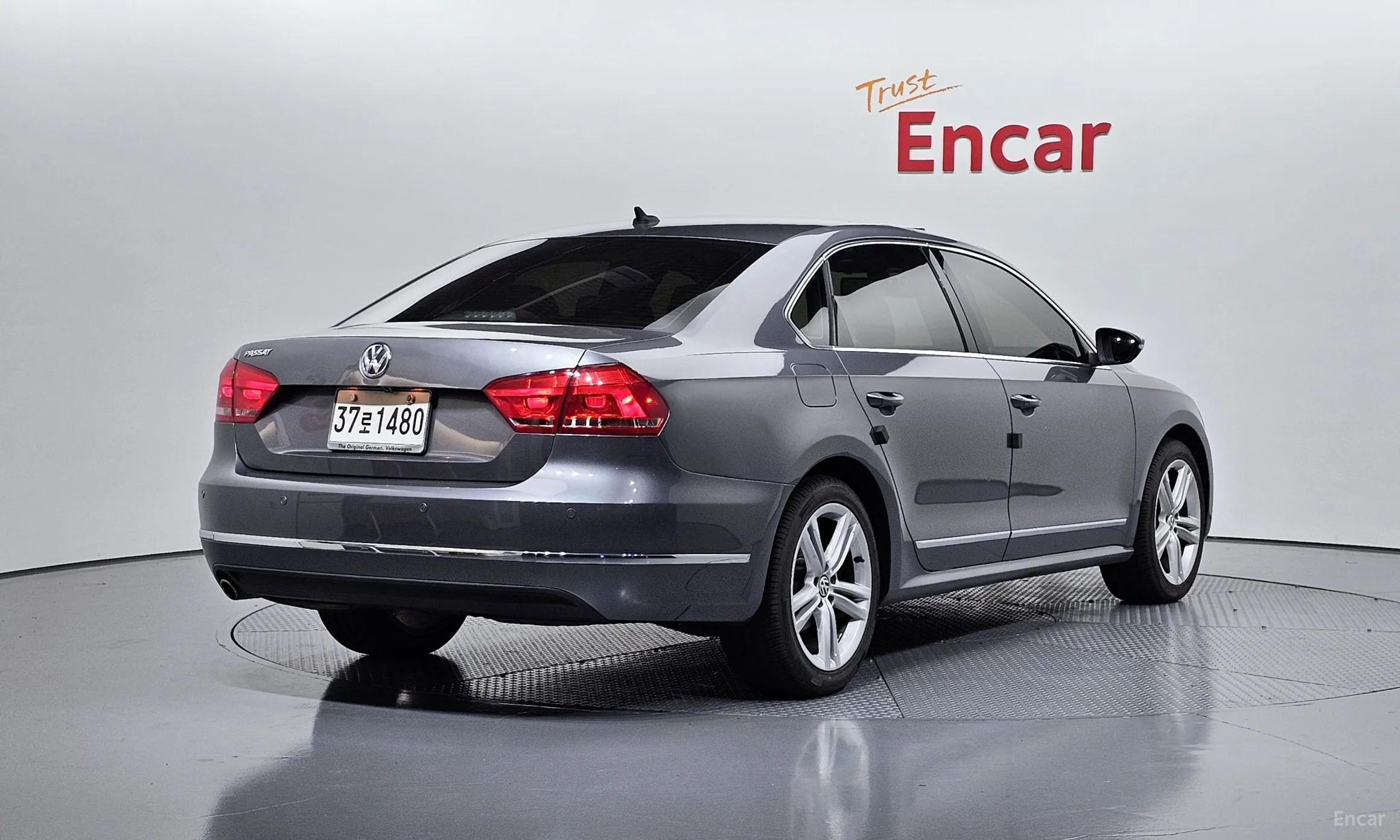 Volkswagen The New Passat превью 2