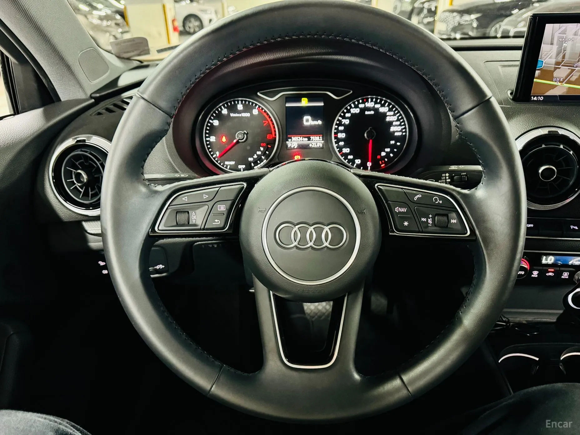 Audi New A3 превью 8