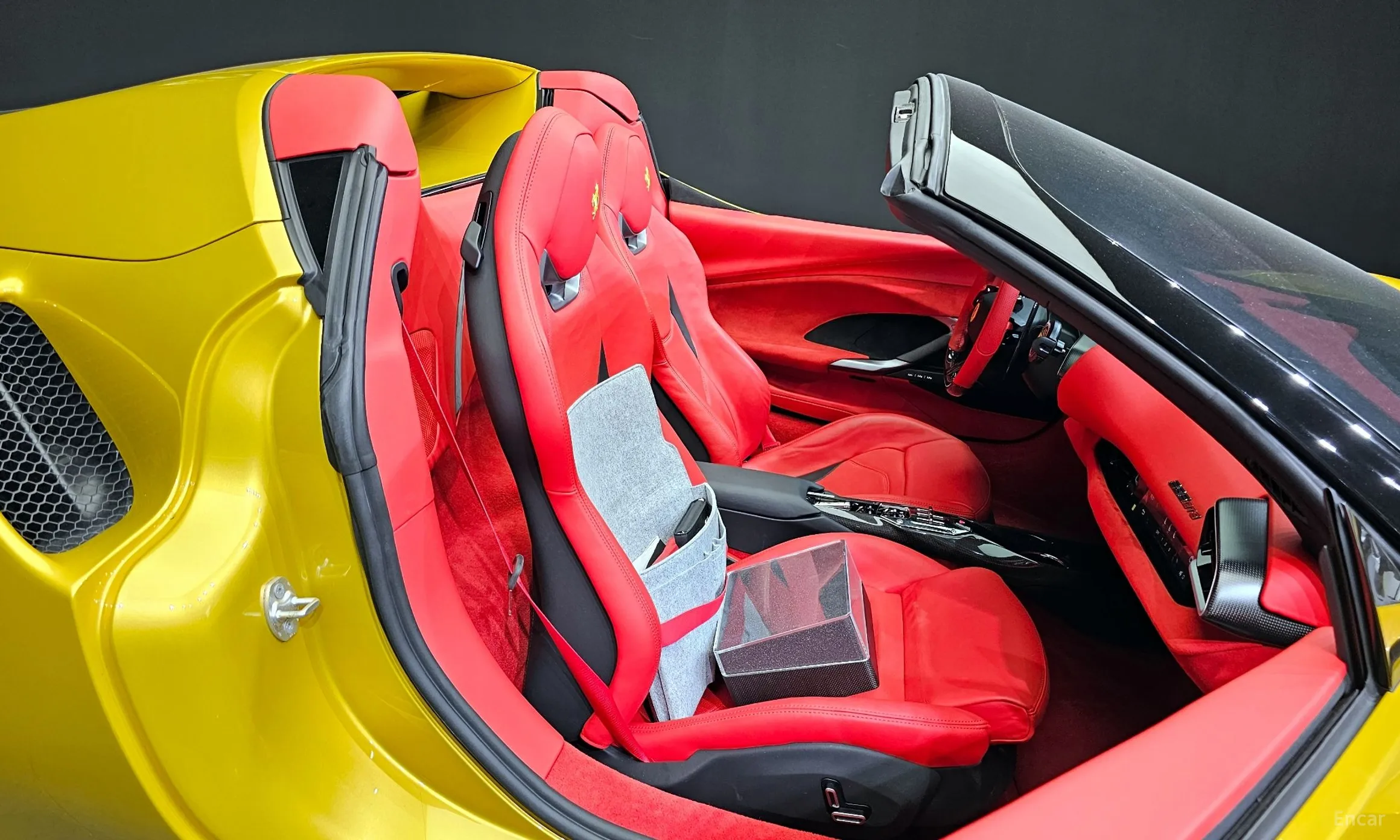 Ferrari 296 GTS превью 11