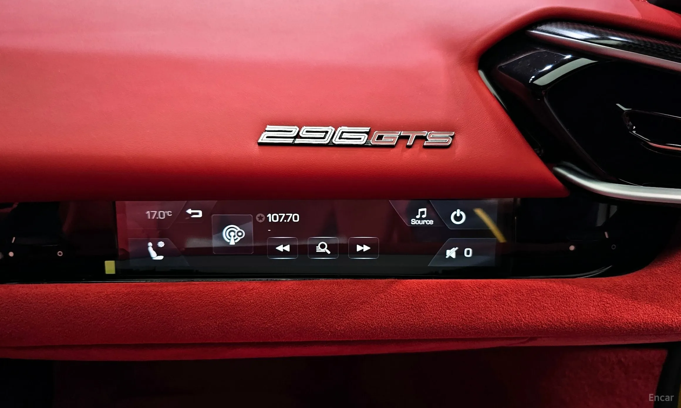 Ferrari 296 GTS превью 18