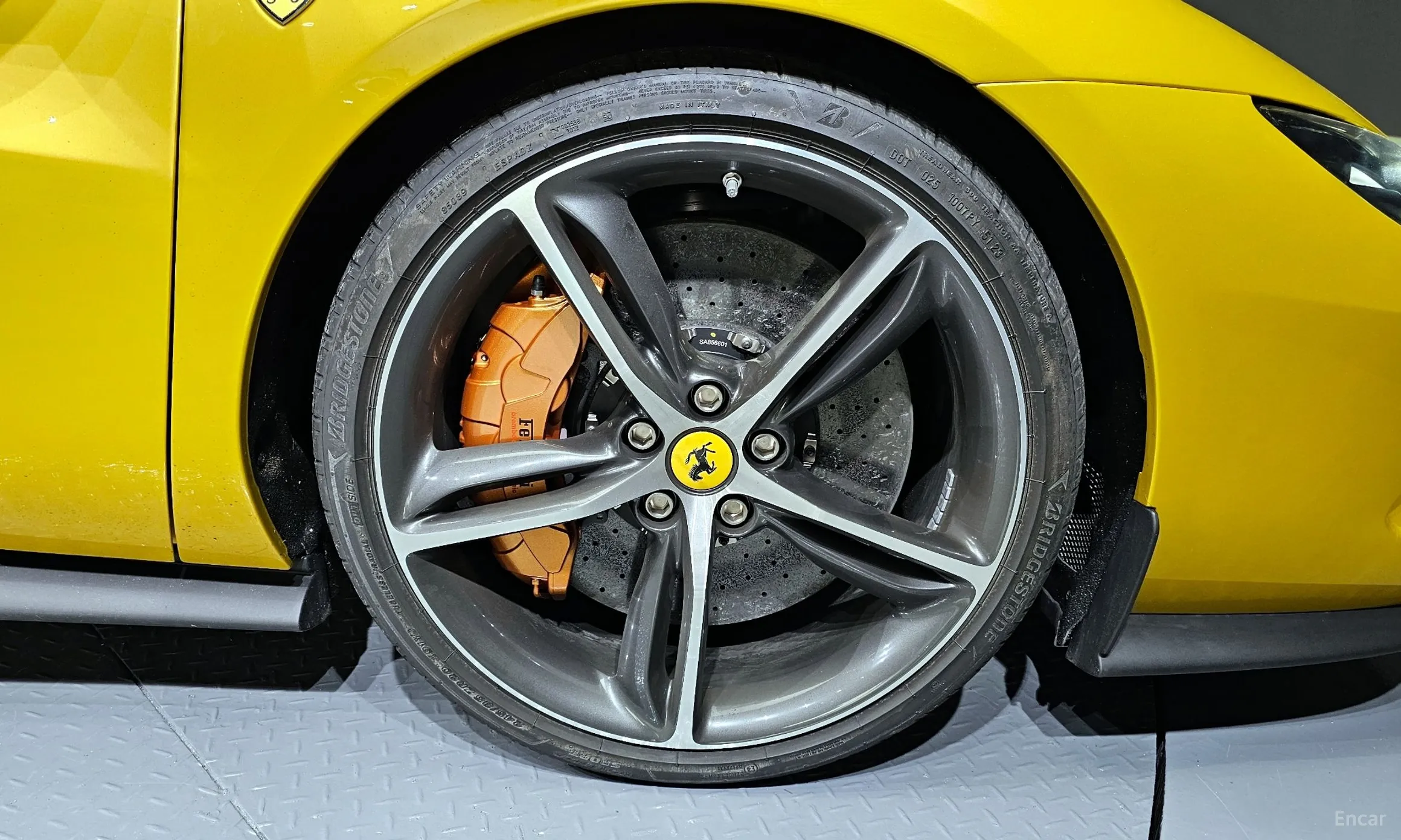 Ferrari 296 GTS превью 5