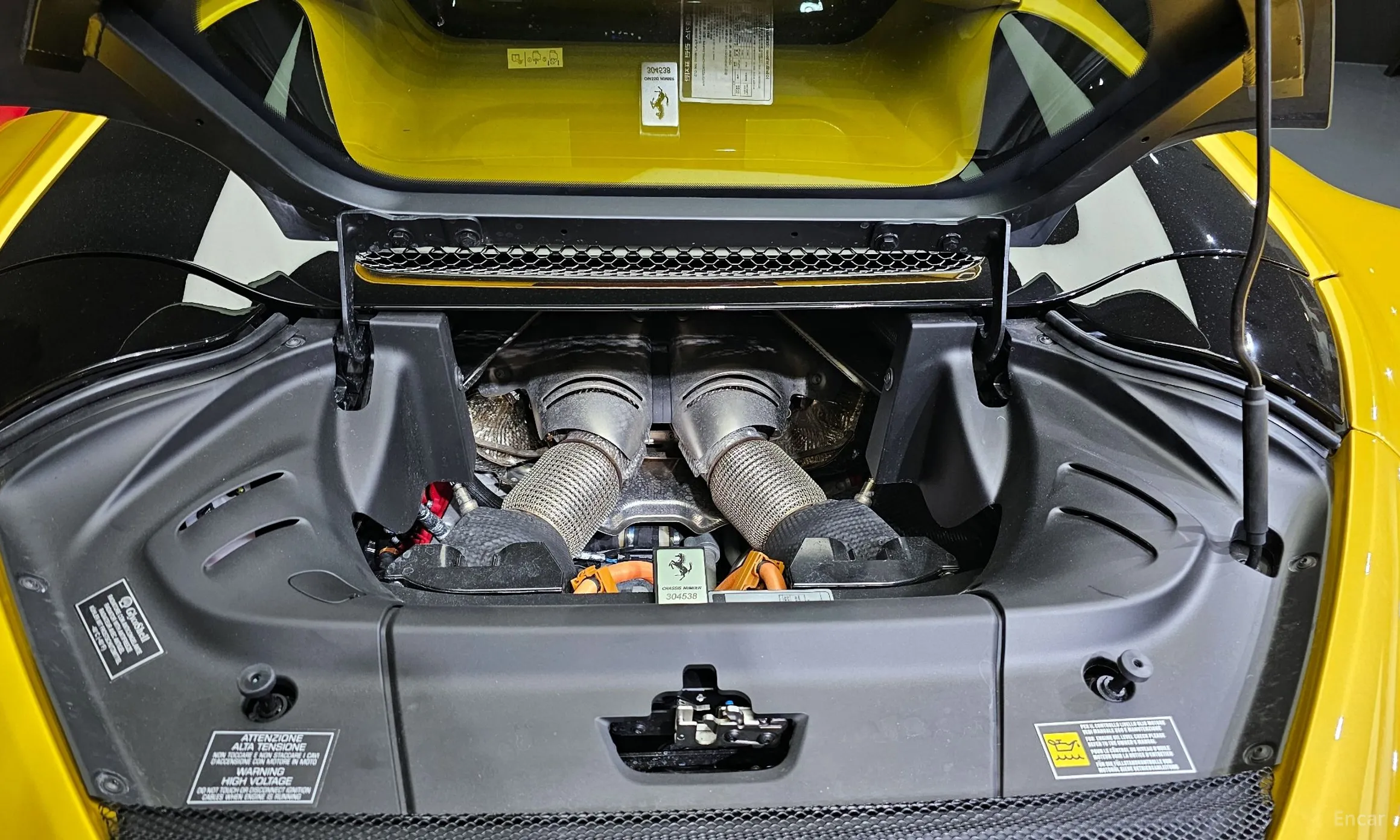 Ferrari 296 GTS превью 6