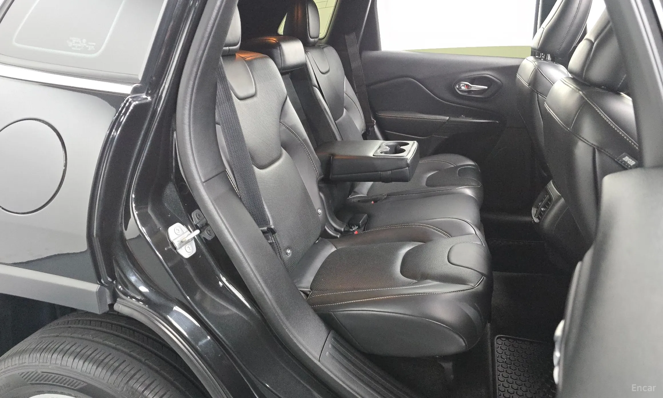 Jeep Cherokee (KL) превью 12