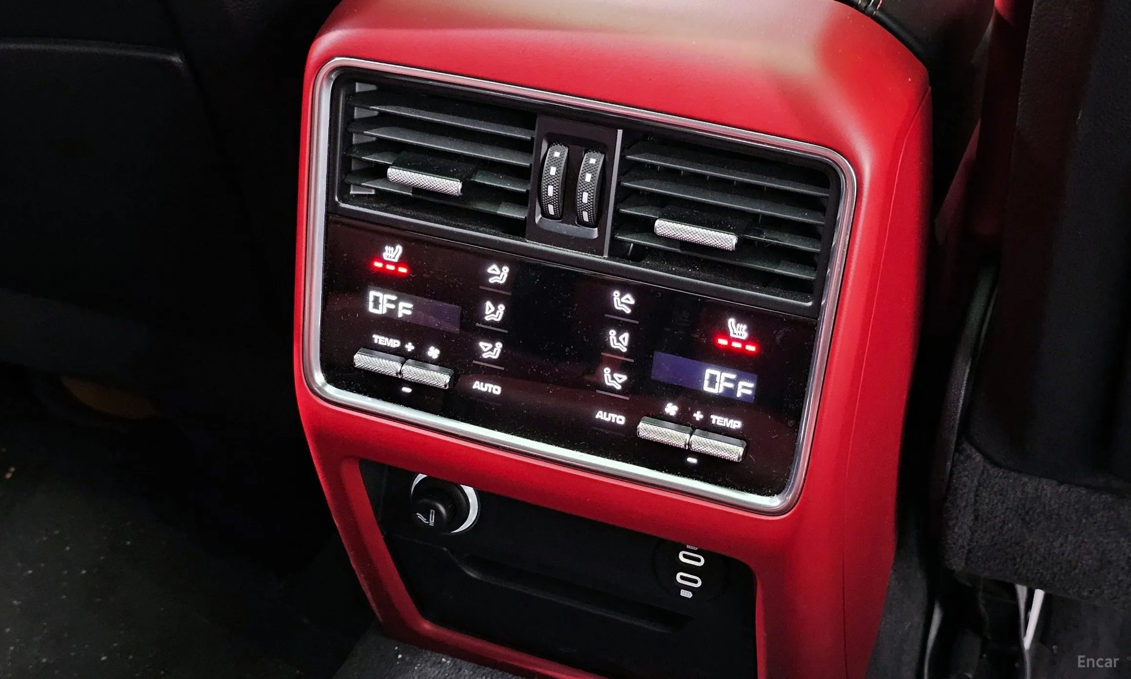 Porsche Cayenne (PO536) превью 17