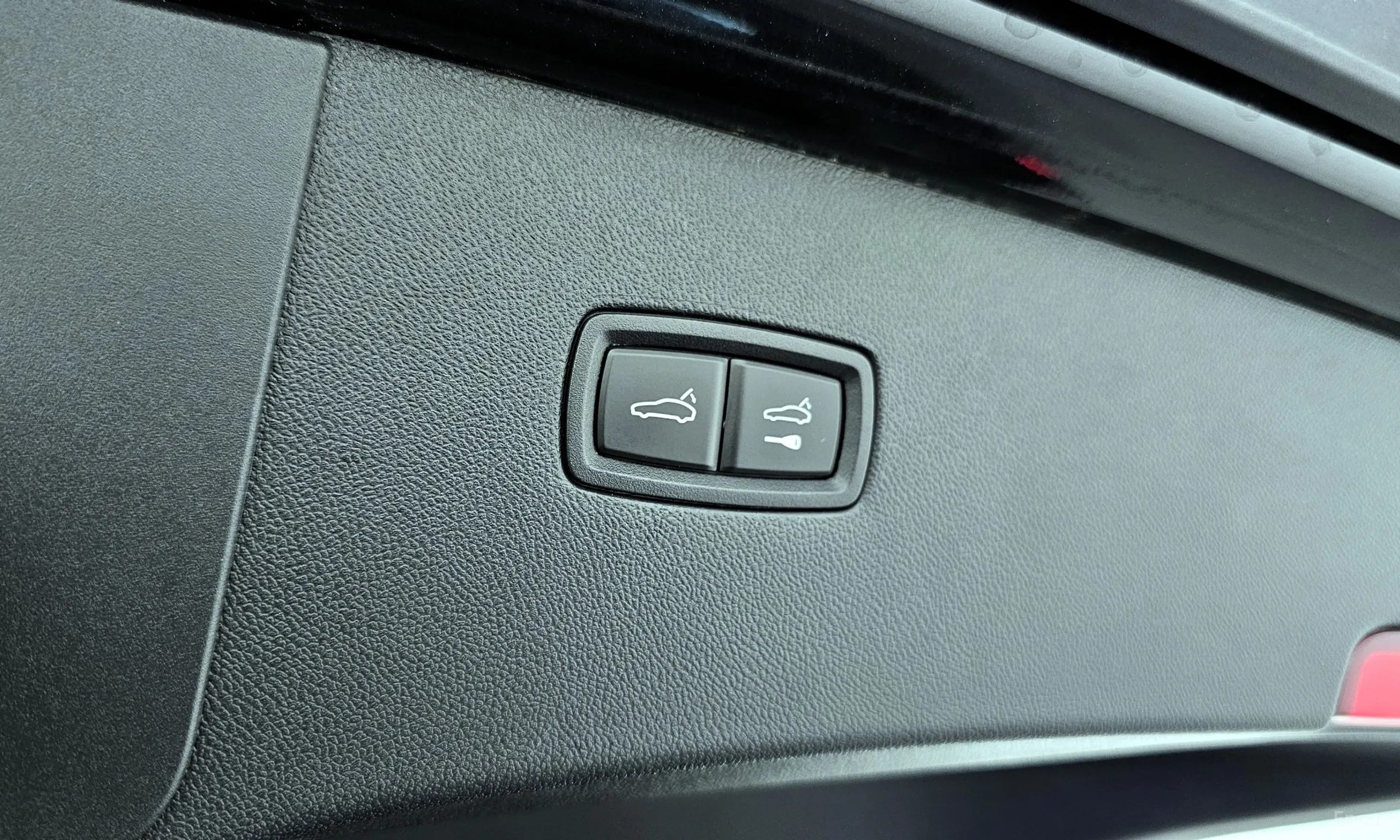 Porsche Cayenne (PO536) превью 18