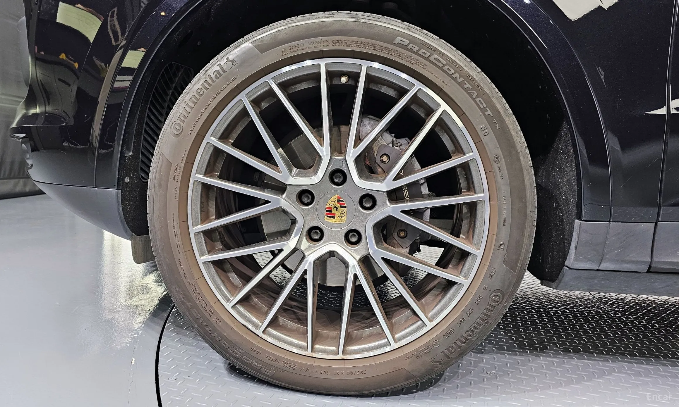 Porsche Cayenne (PO536) превью 5