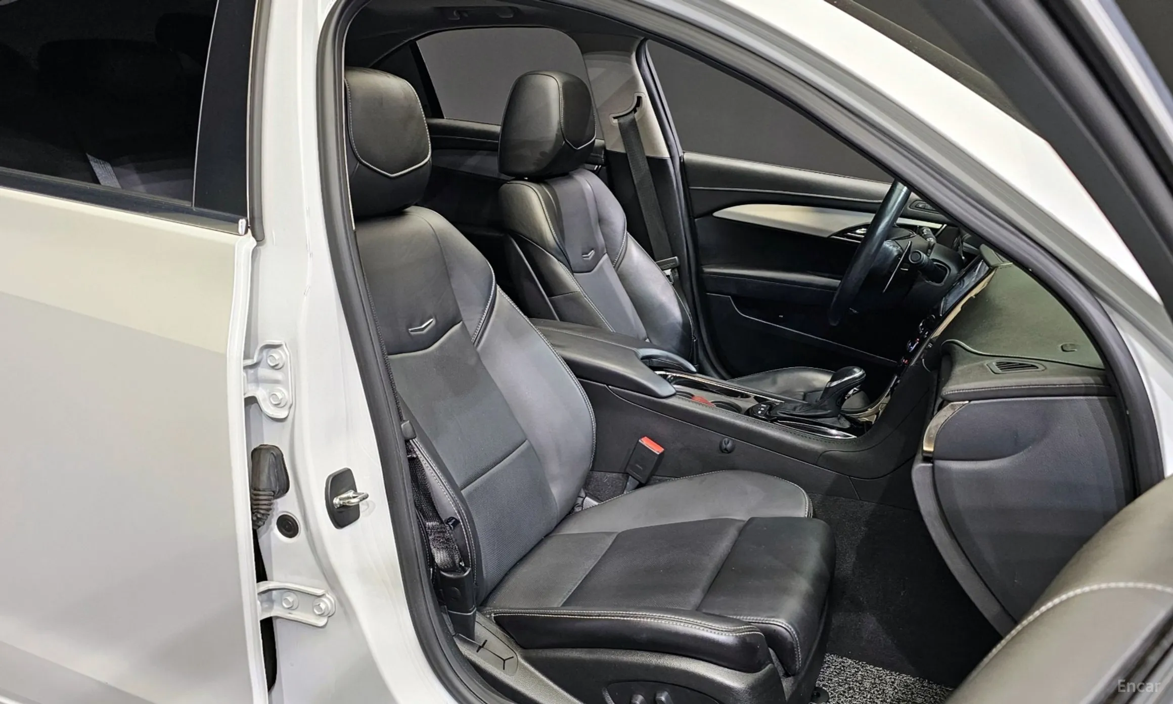 Cadillac Ats превью 12