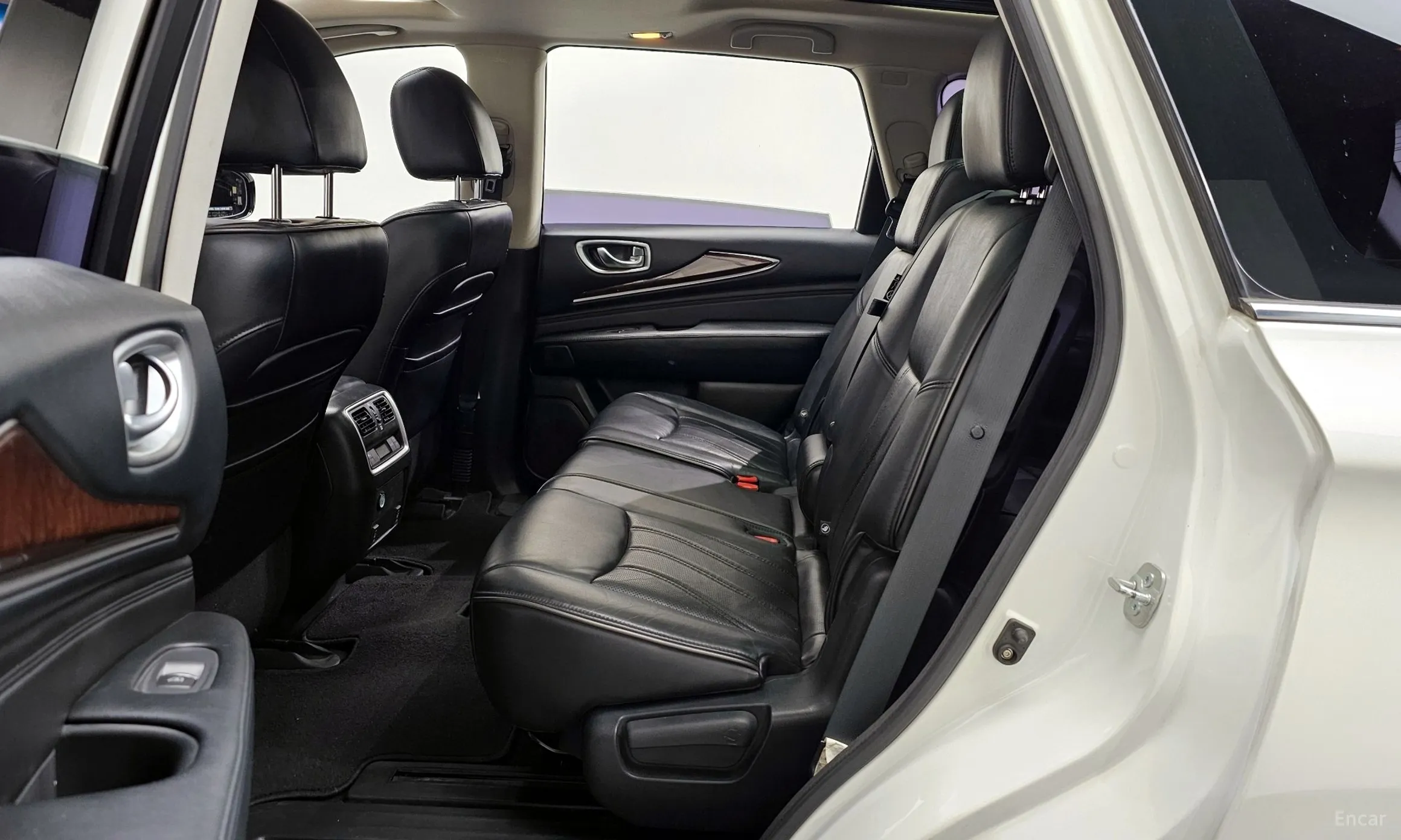 Infiniti QX60 превью 13