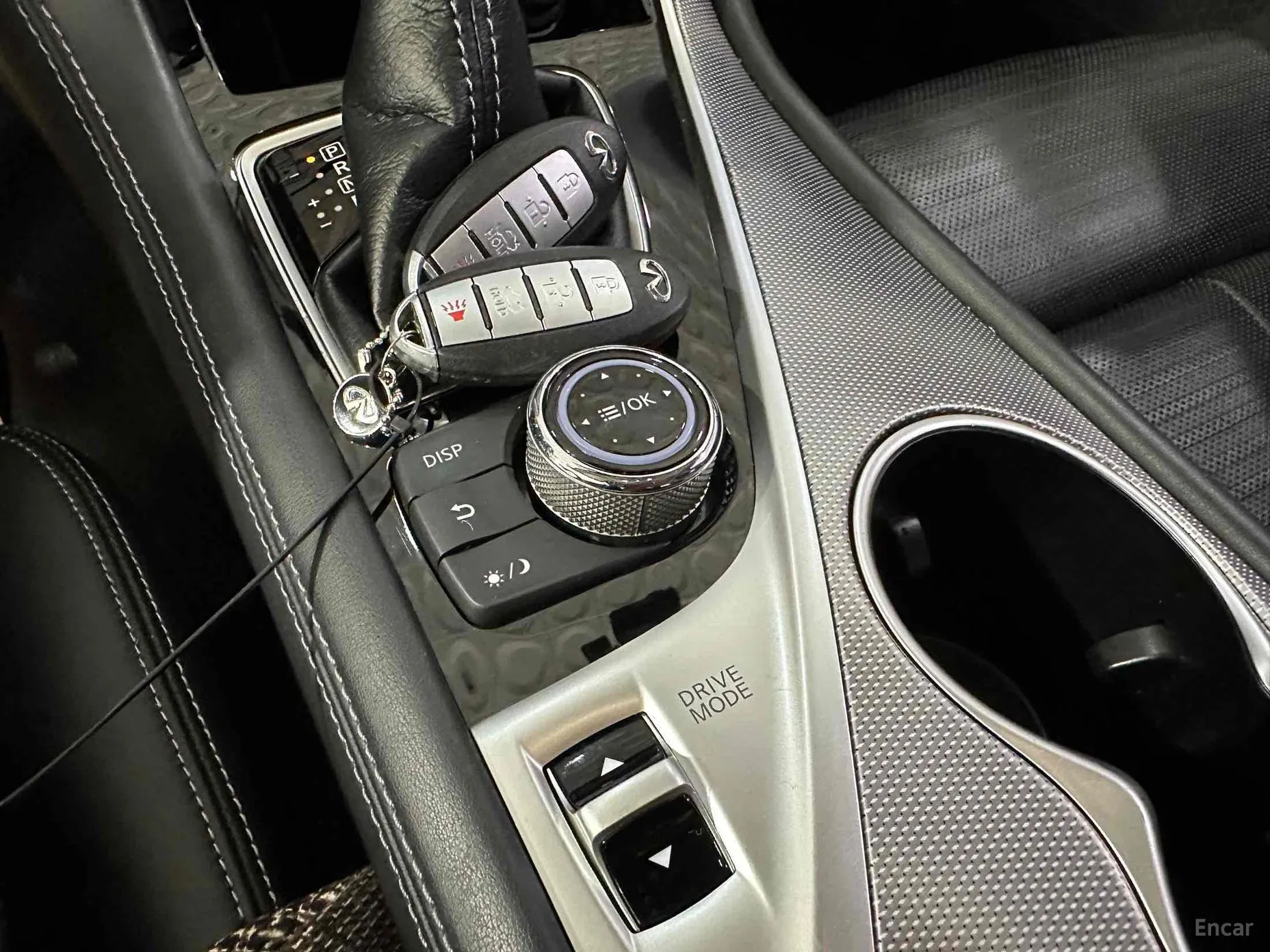 Infiniti Q50 превью 13