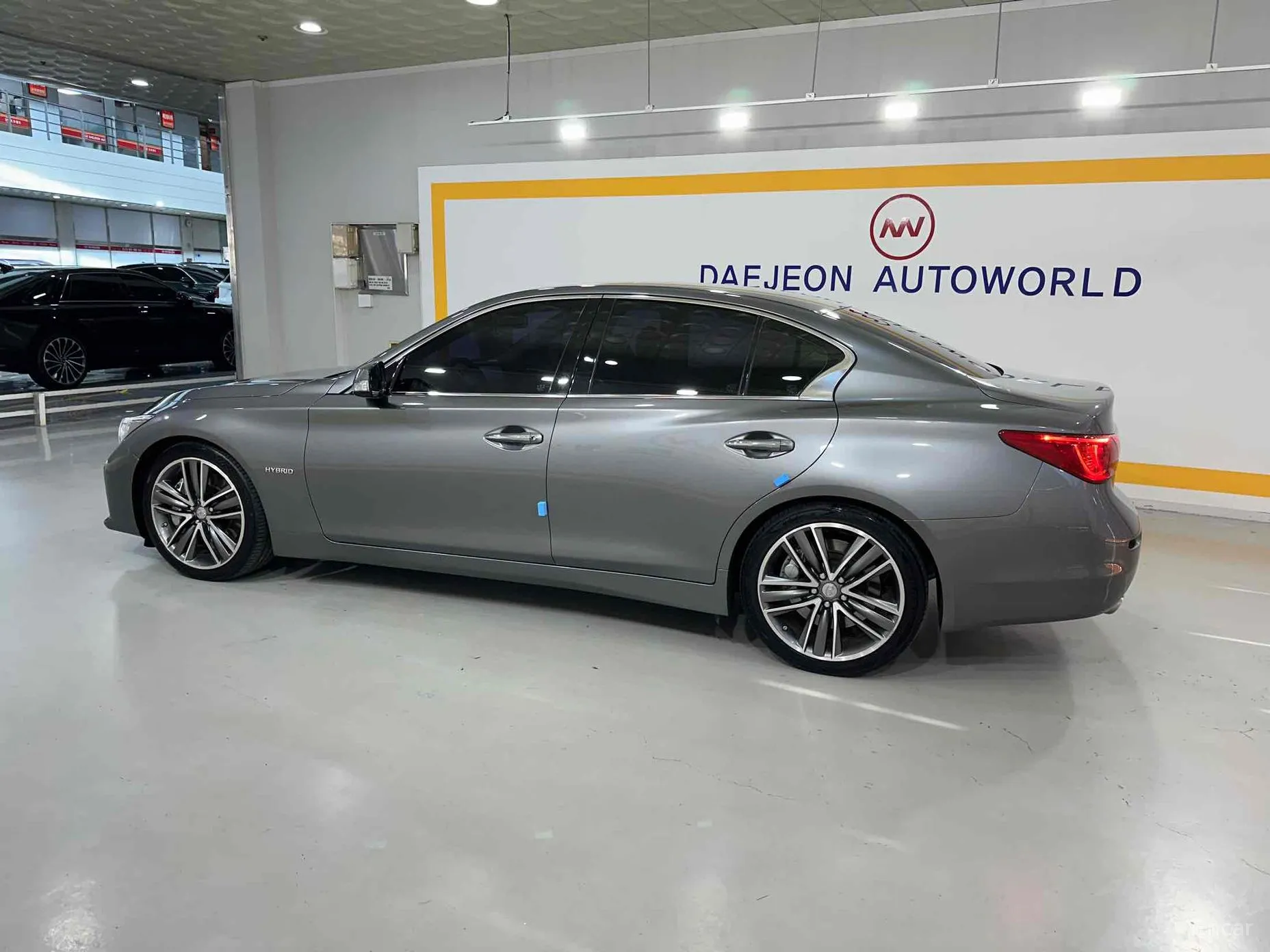 Infiniti Q50