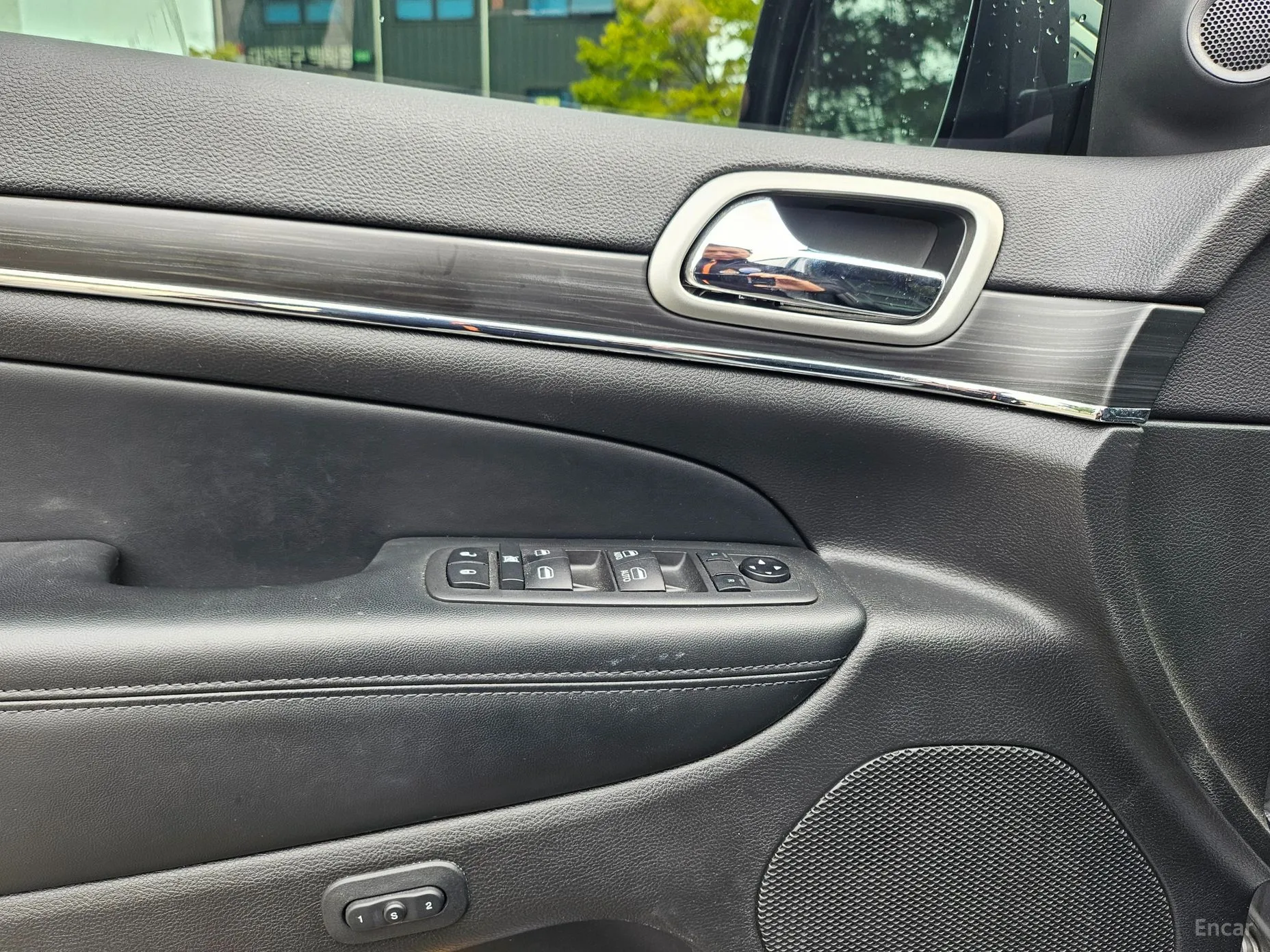 Jeep Grand Cherokee превью 13