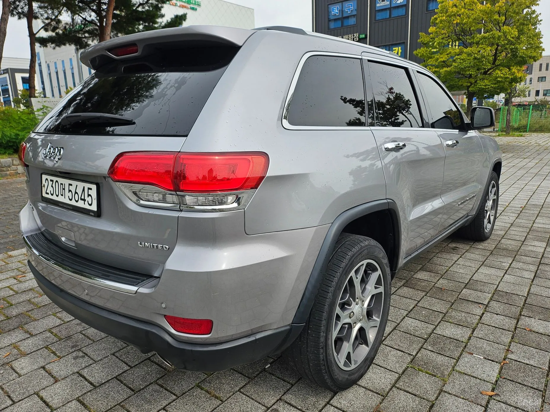Jeep Grand Cherokee превью 6