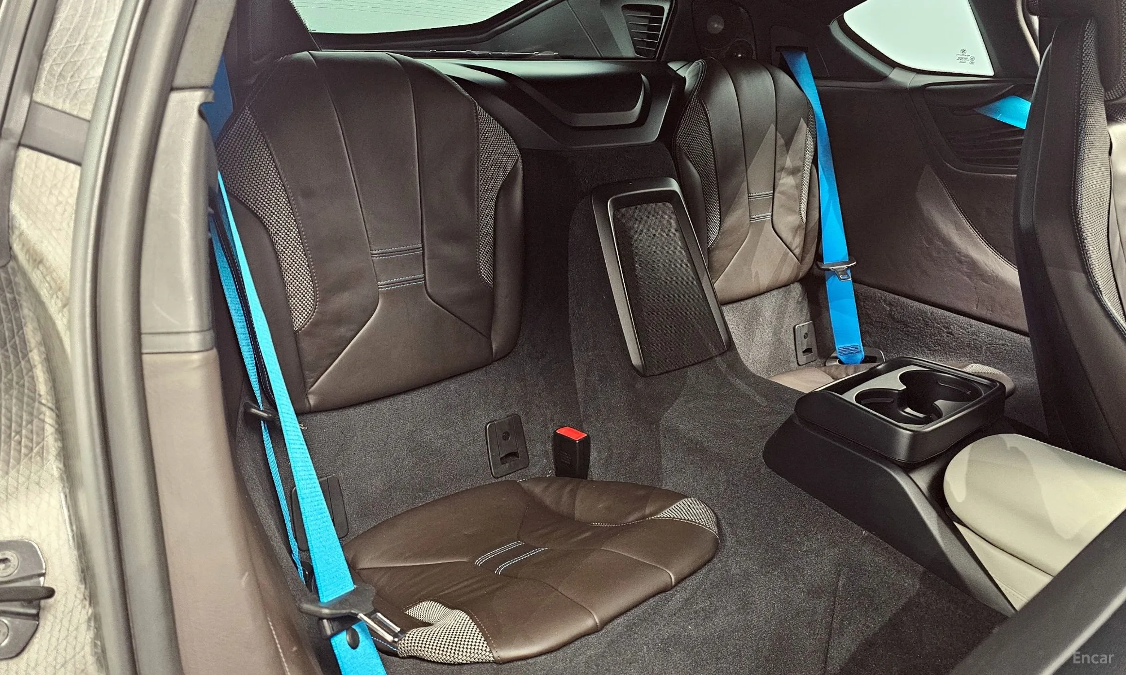 BMW i8 превью 12