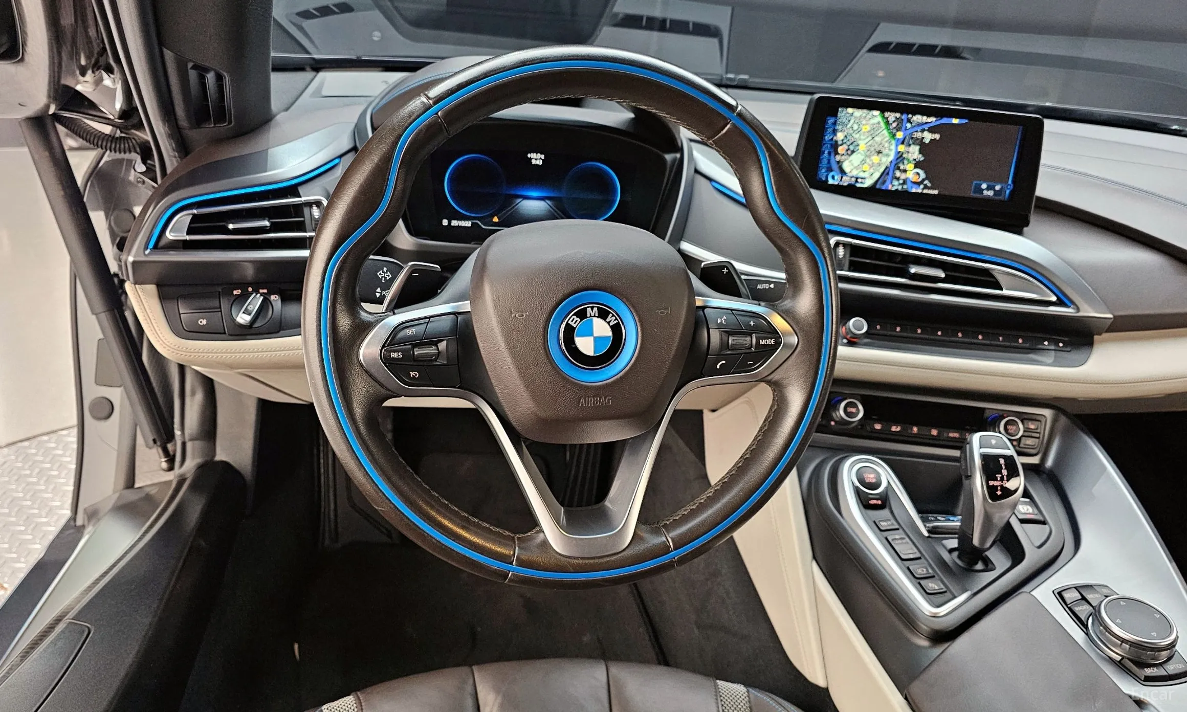 BMW i8 превью 13