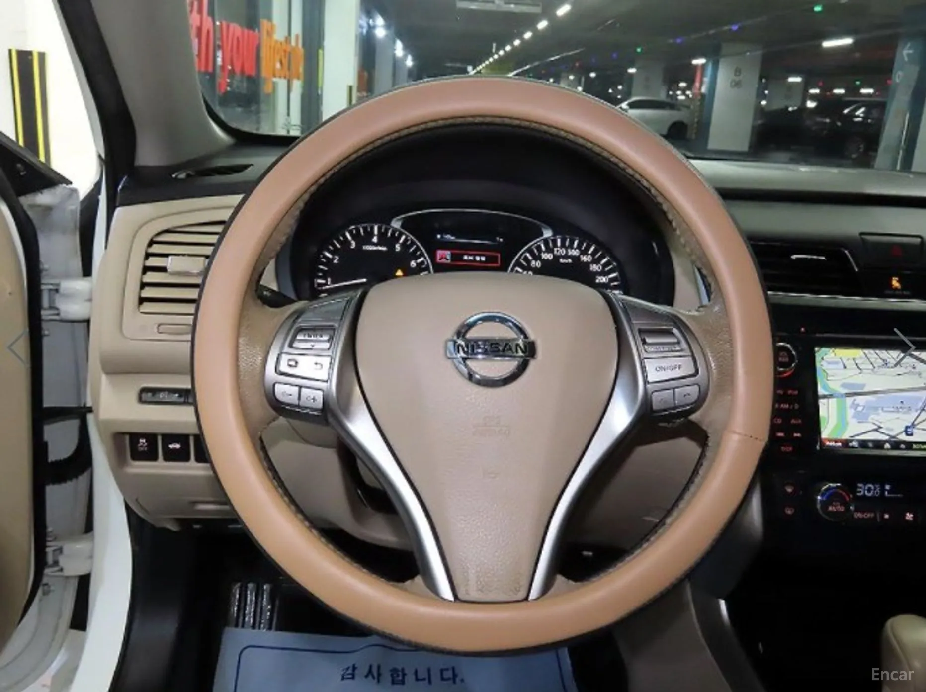 Nissan Altima превью 8