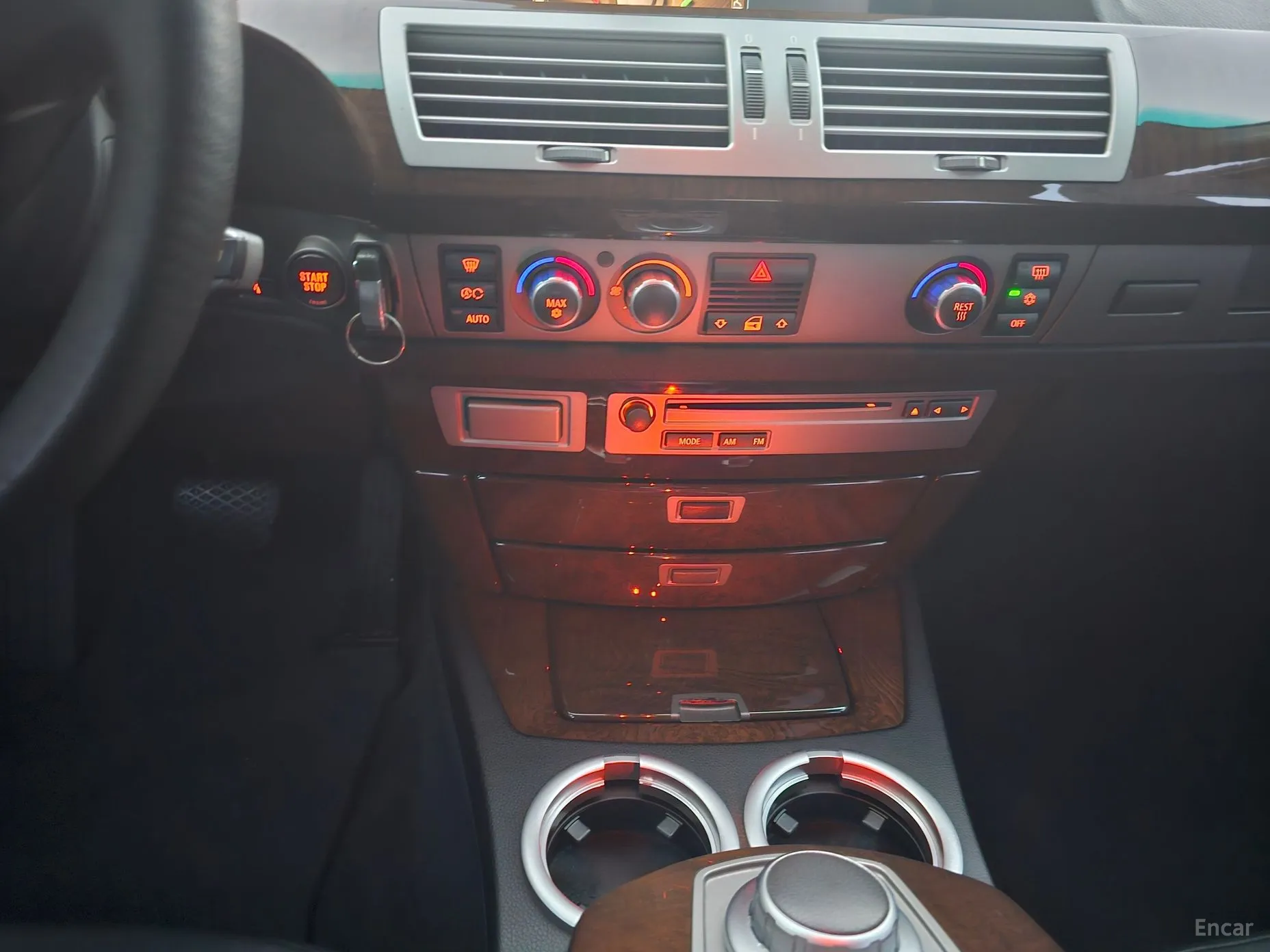 BMW 7 Series (E65) превью 12