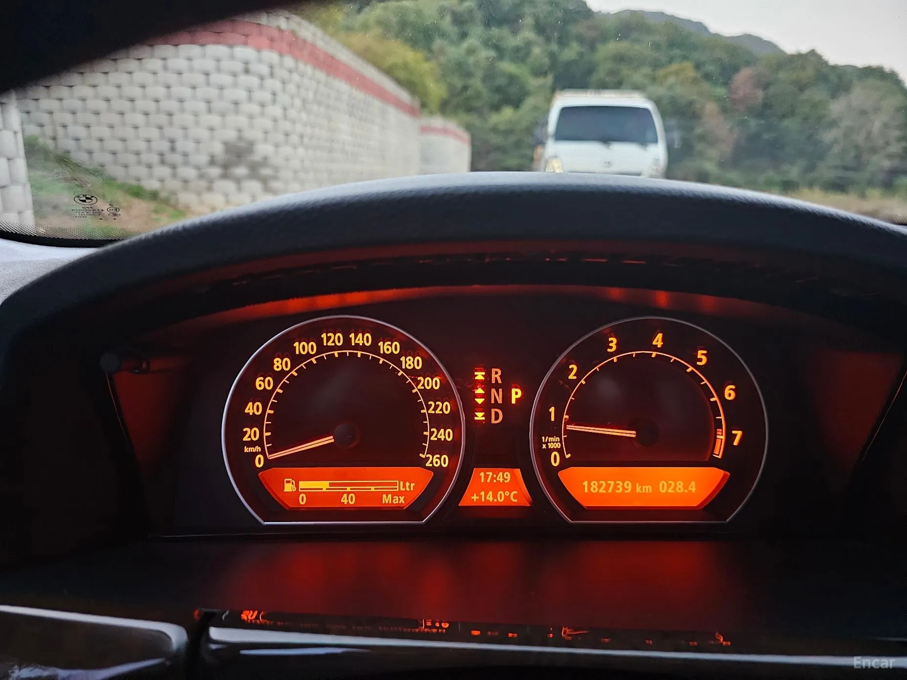 BMW 7 Series (E65) превью 14