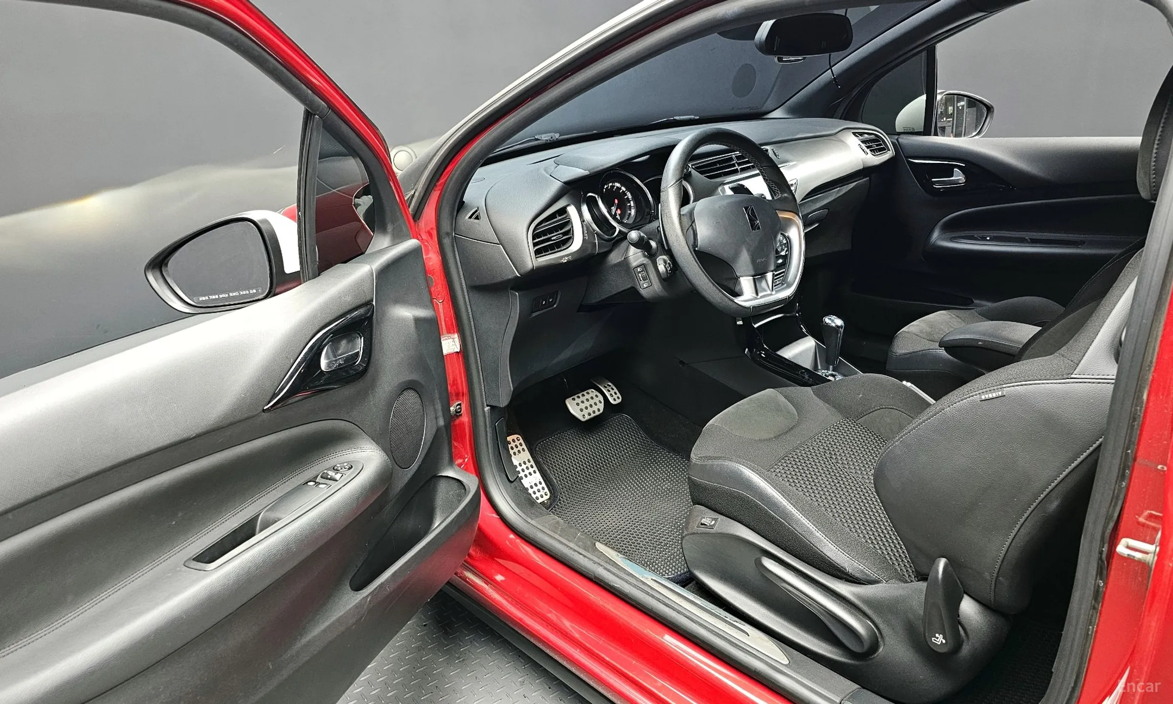 Citroën/DS DS3 превью 11