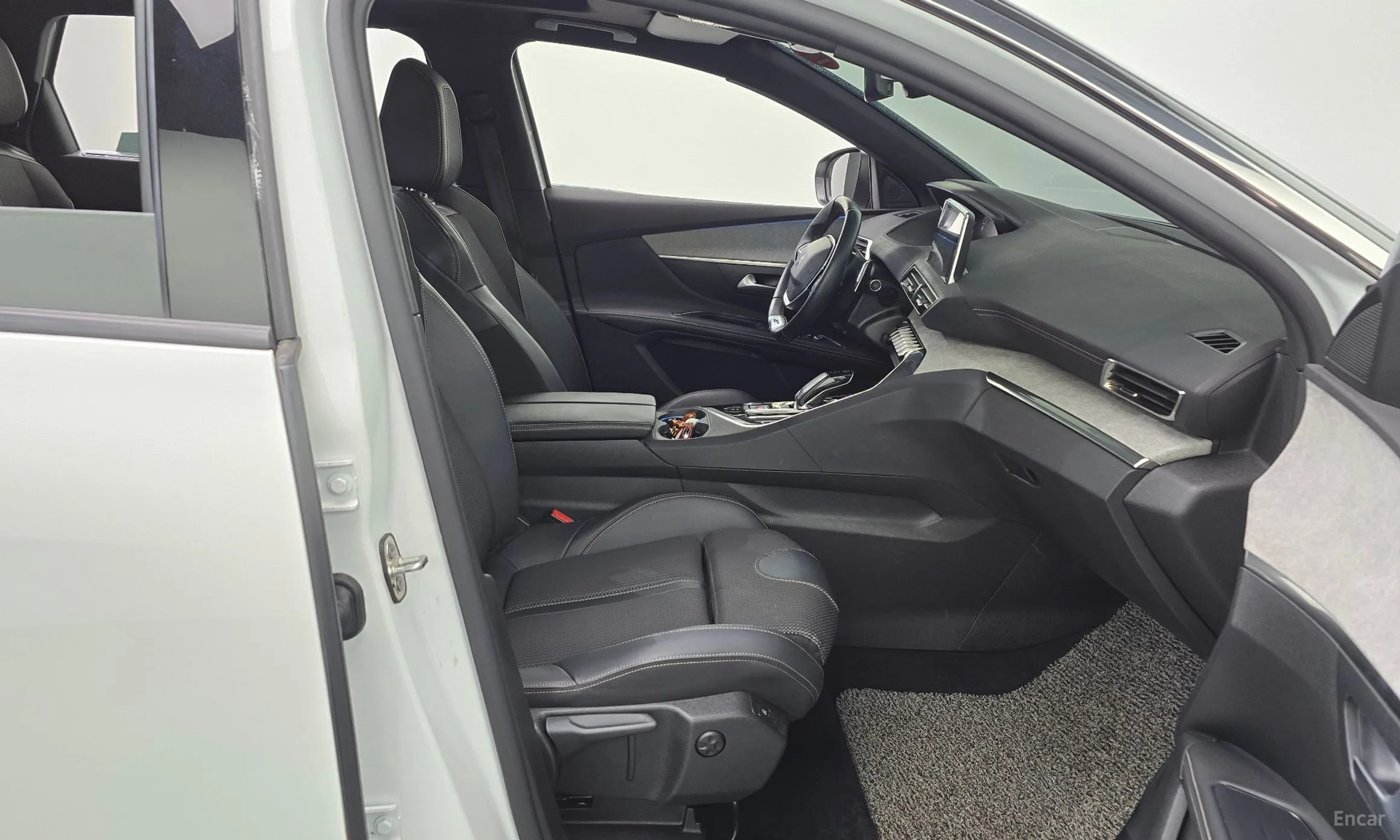 Peugeot 5008 2nd generation превью 11