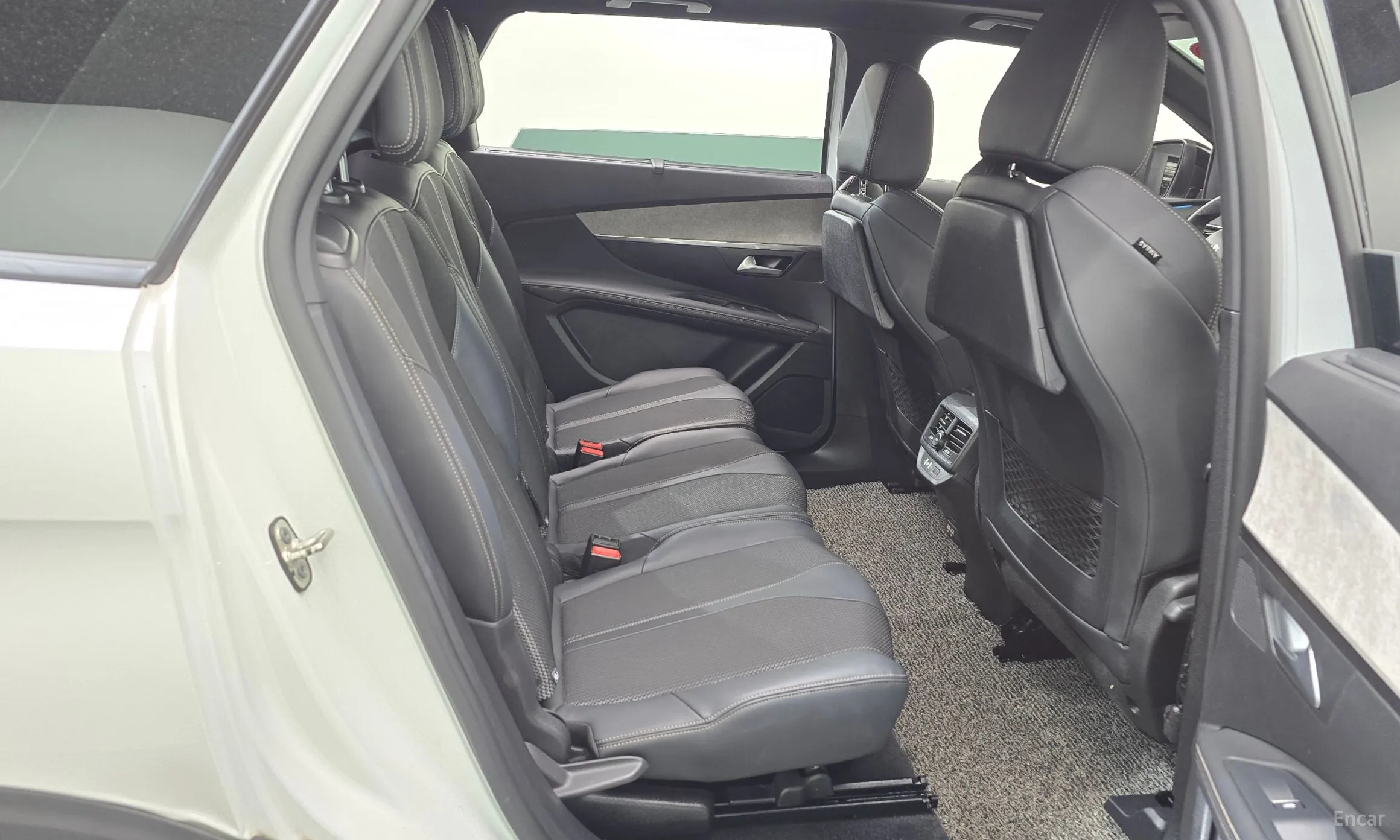 Peugeot 5008 2nd generation превью 12