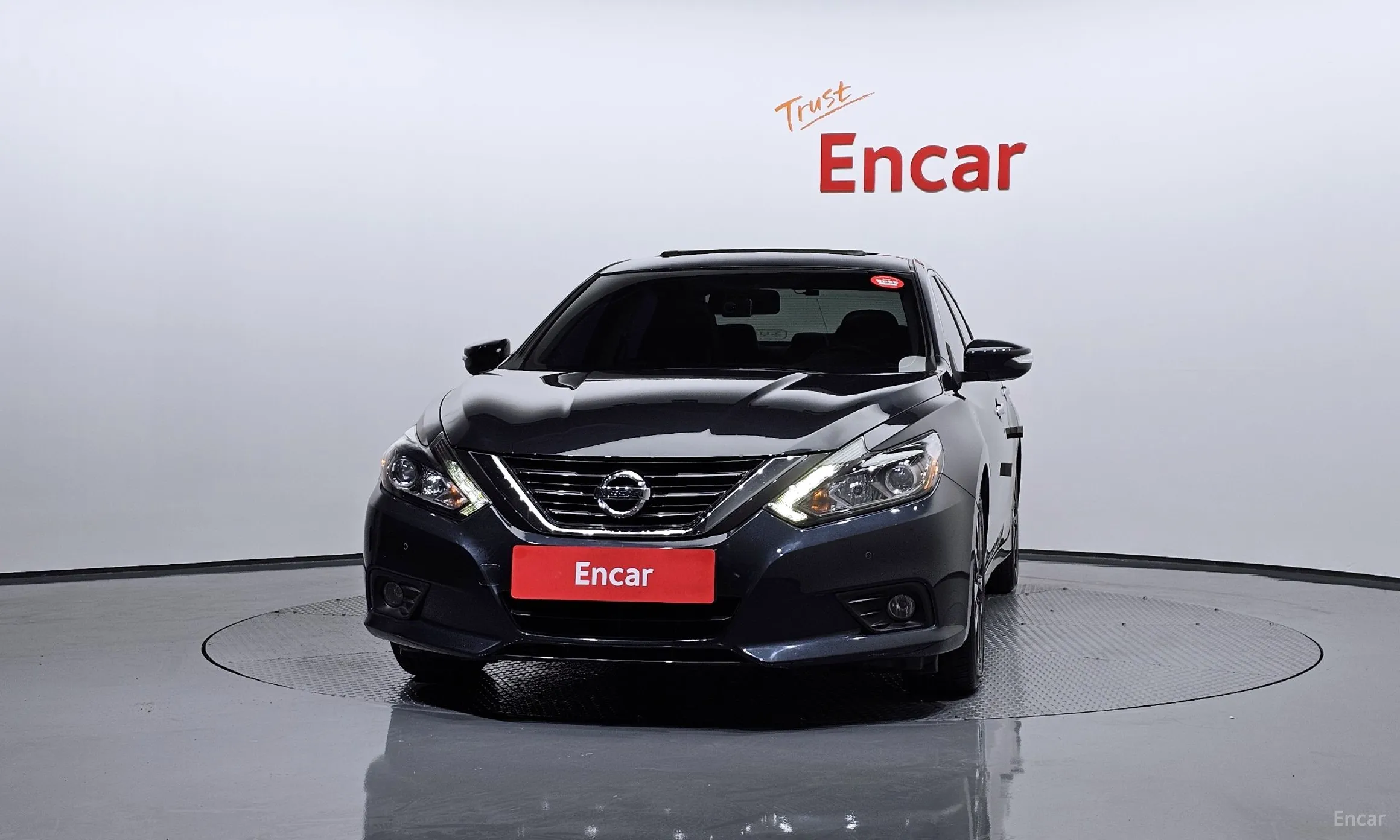 Nissan Altima превью 3