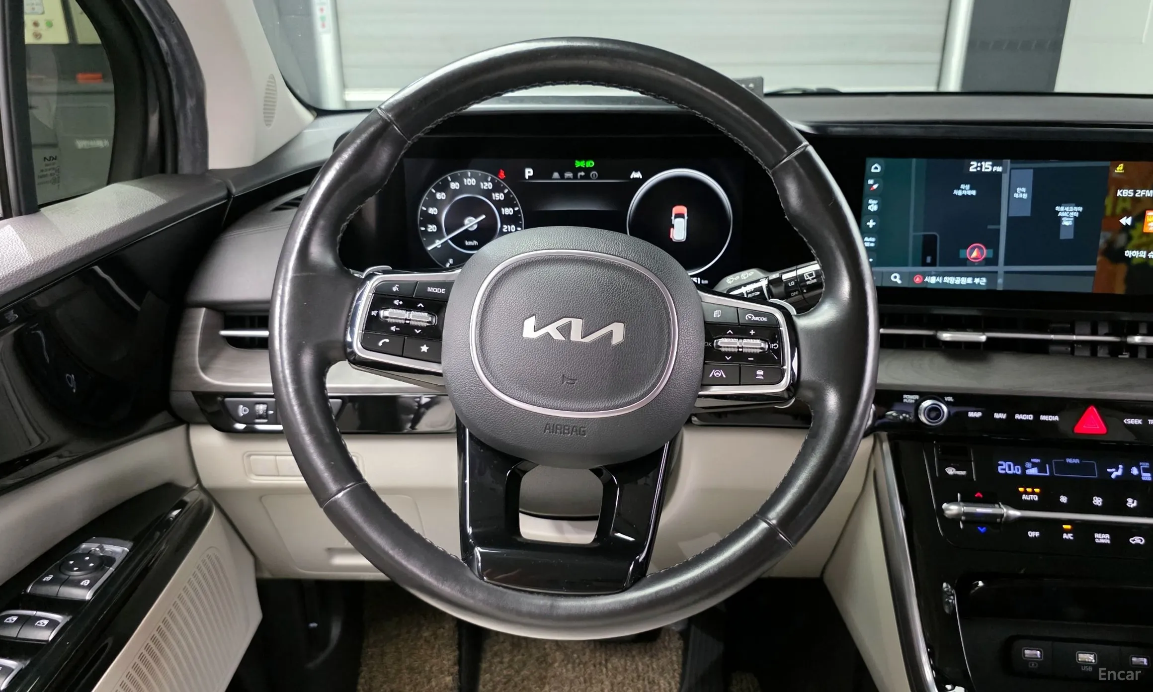 Kia Carnival Gen 4 превью 13