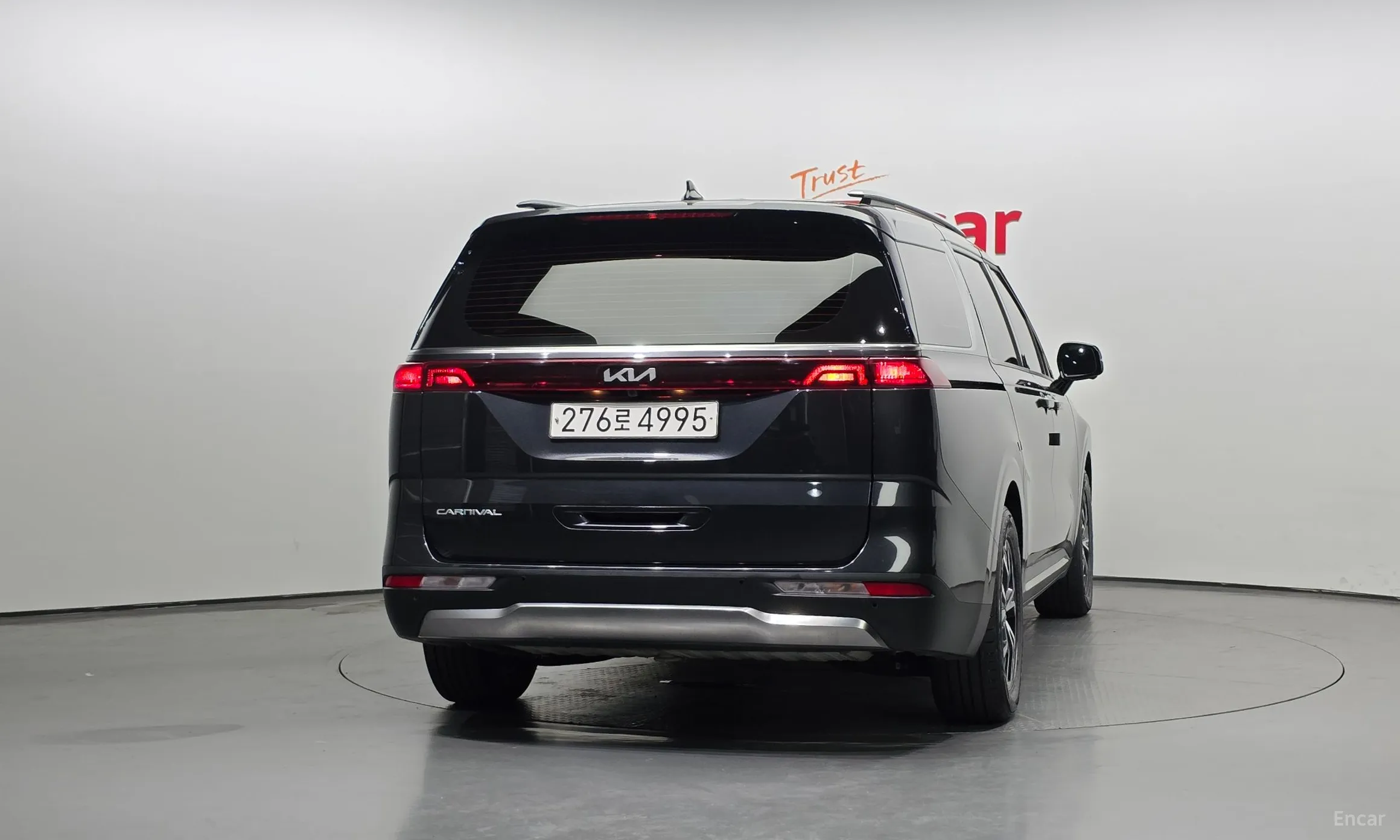 Kia Carnival Gen 4 превью 4