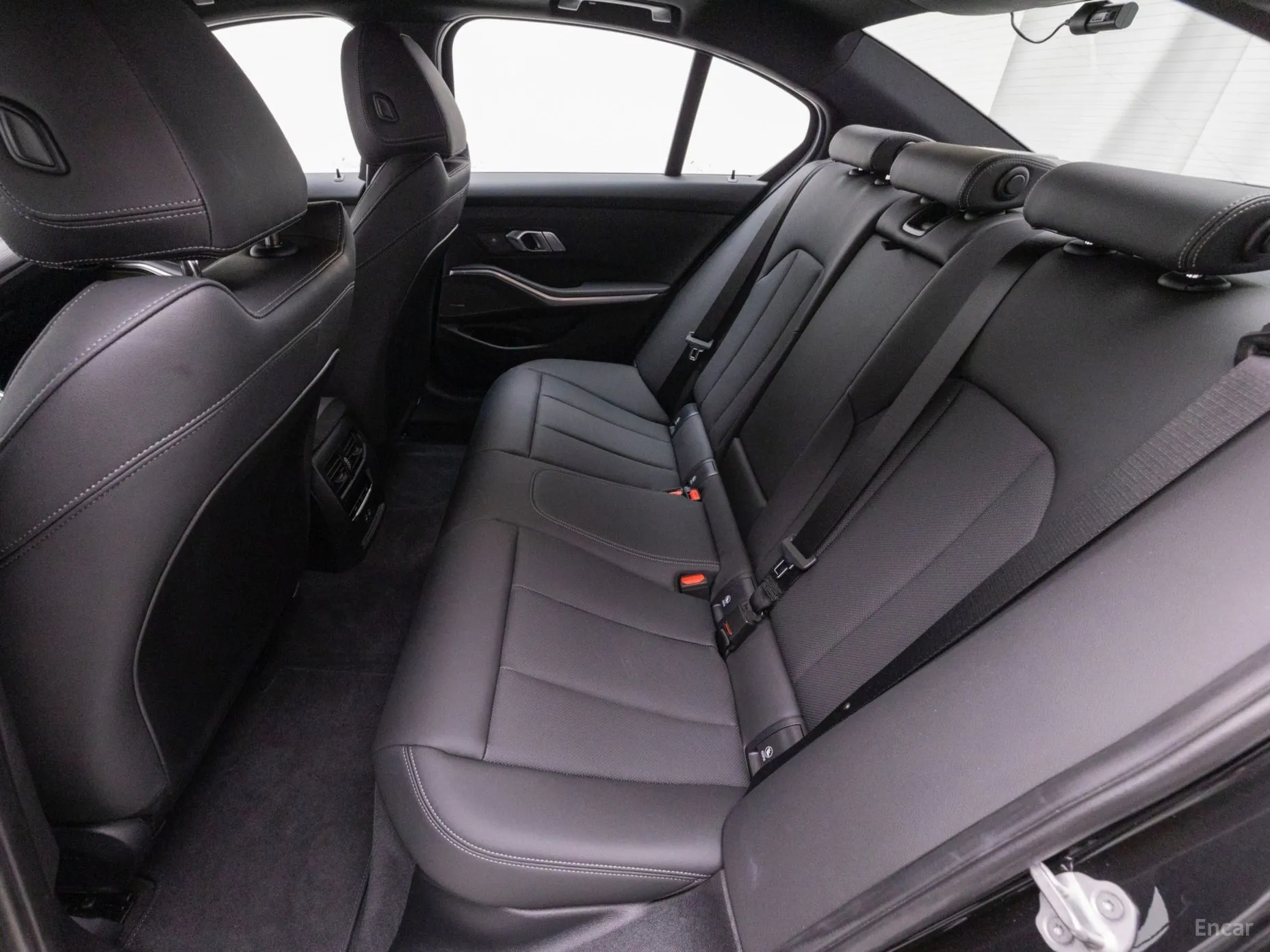 BMW 3 Series (G20) превью 12