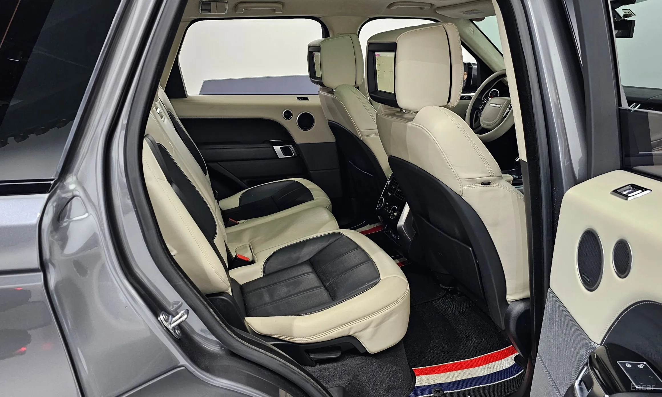Land Rover Range Rover Sport 2nd Generation превью 12