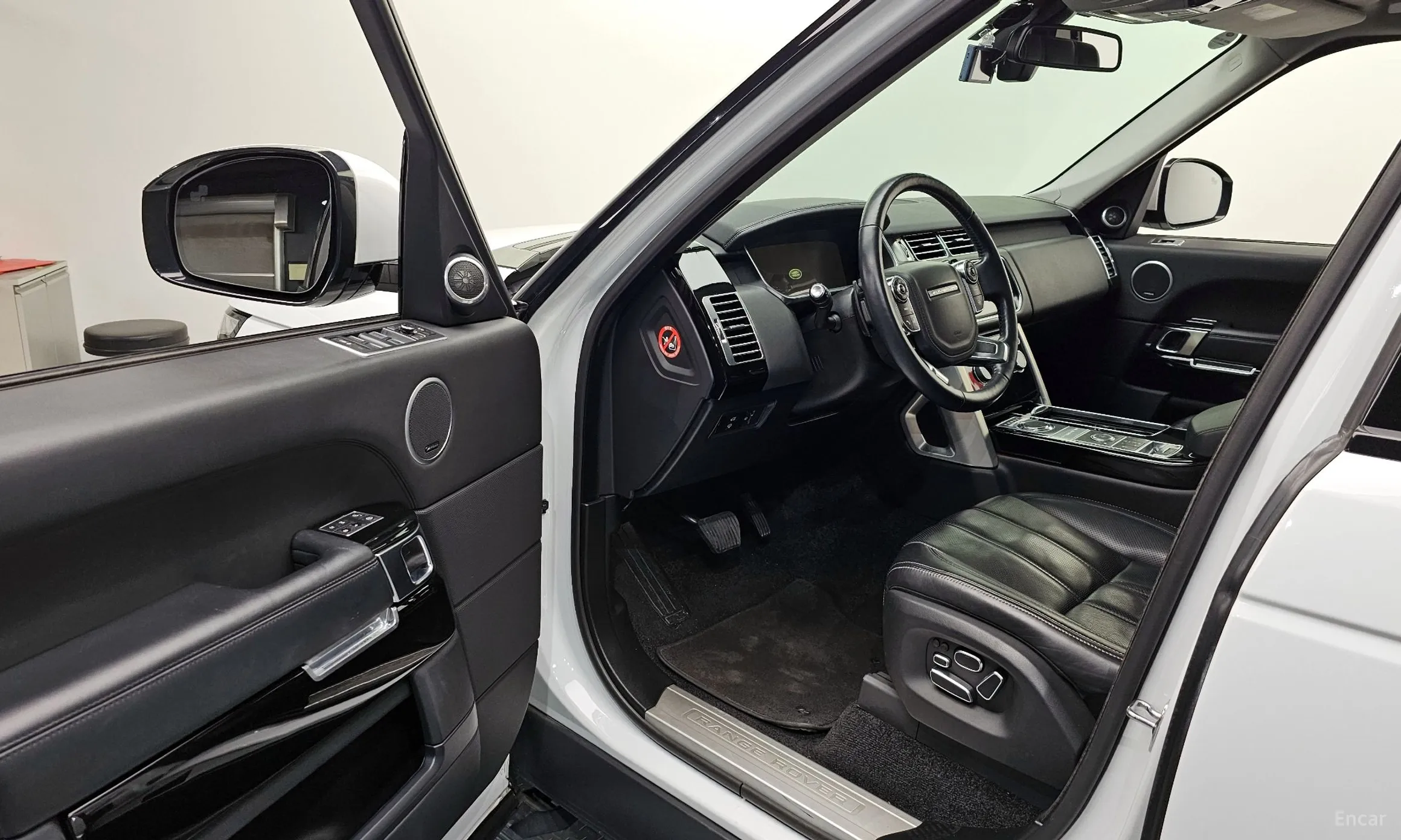 Land Rover Range Rover 4th Generation превью 10