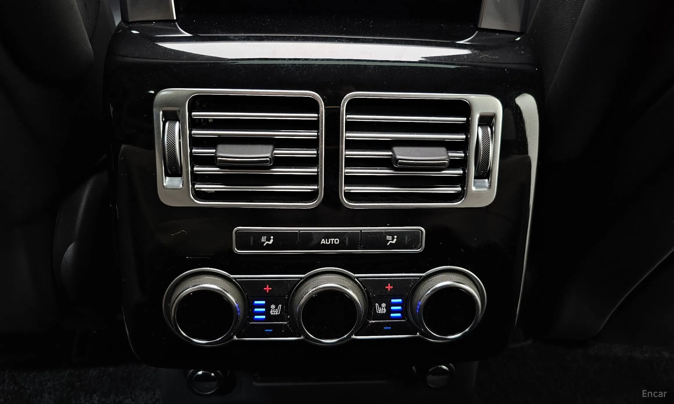 Land Rover Range Rover 4th Generation превью 18