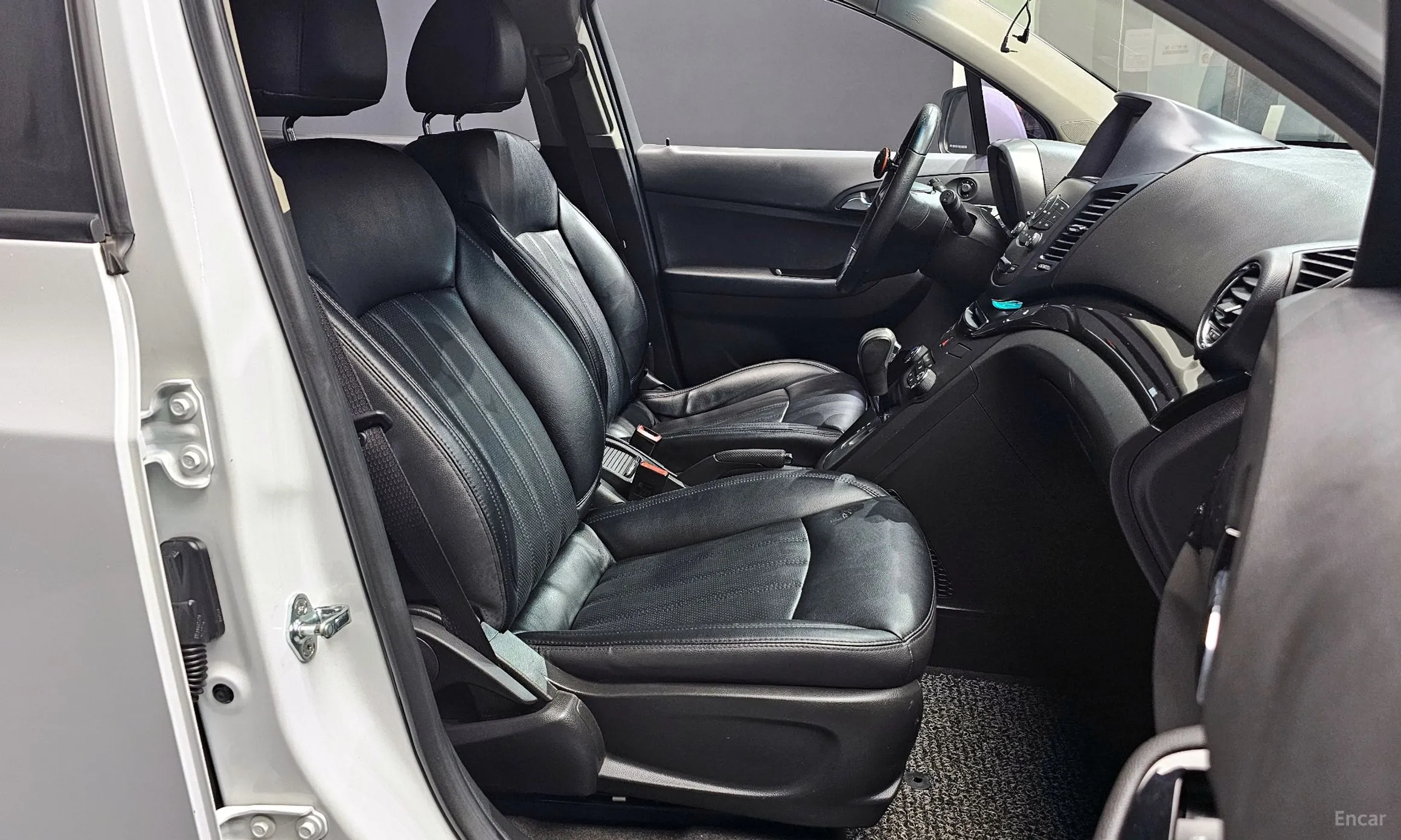 Chevrolet (GM Daewoo) Orlando превью 10
