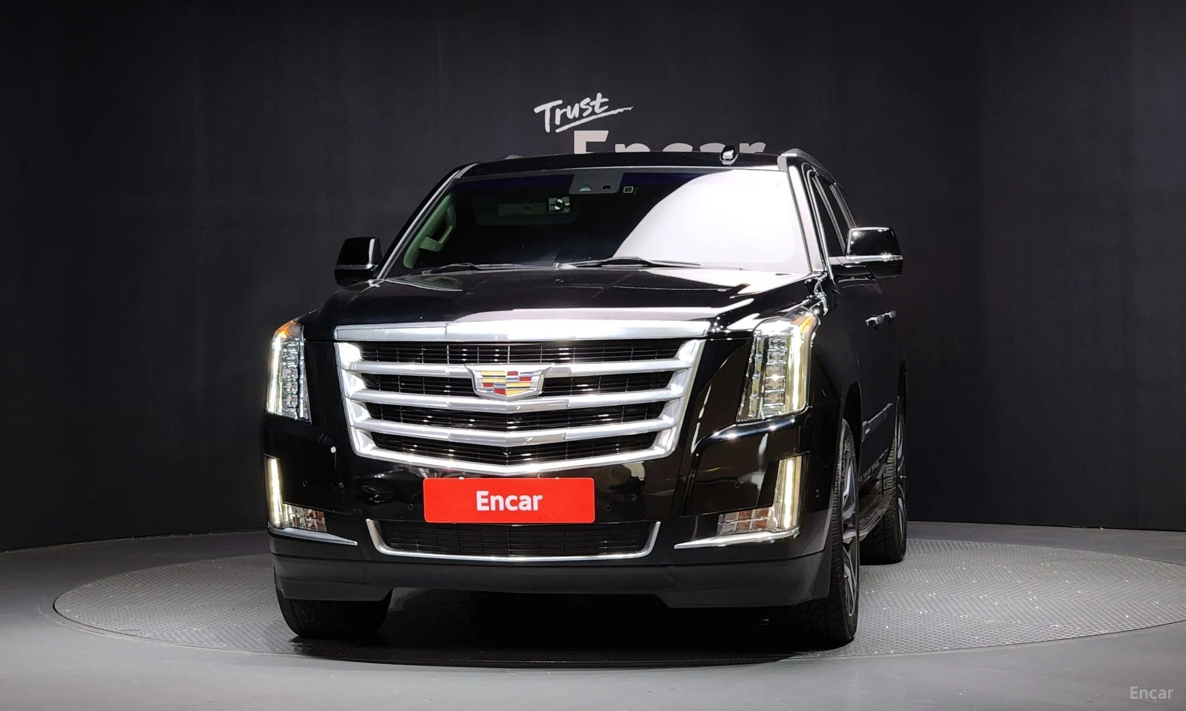 Cadillac Escalade превью 3