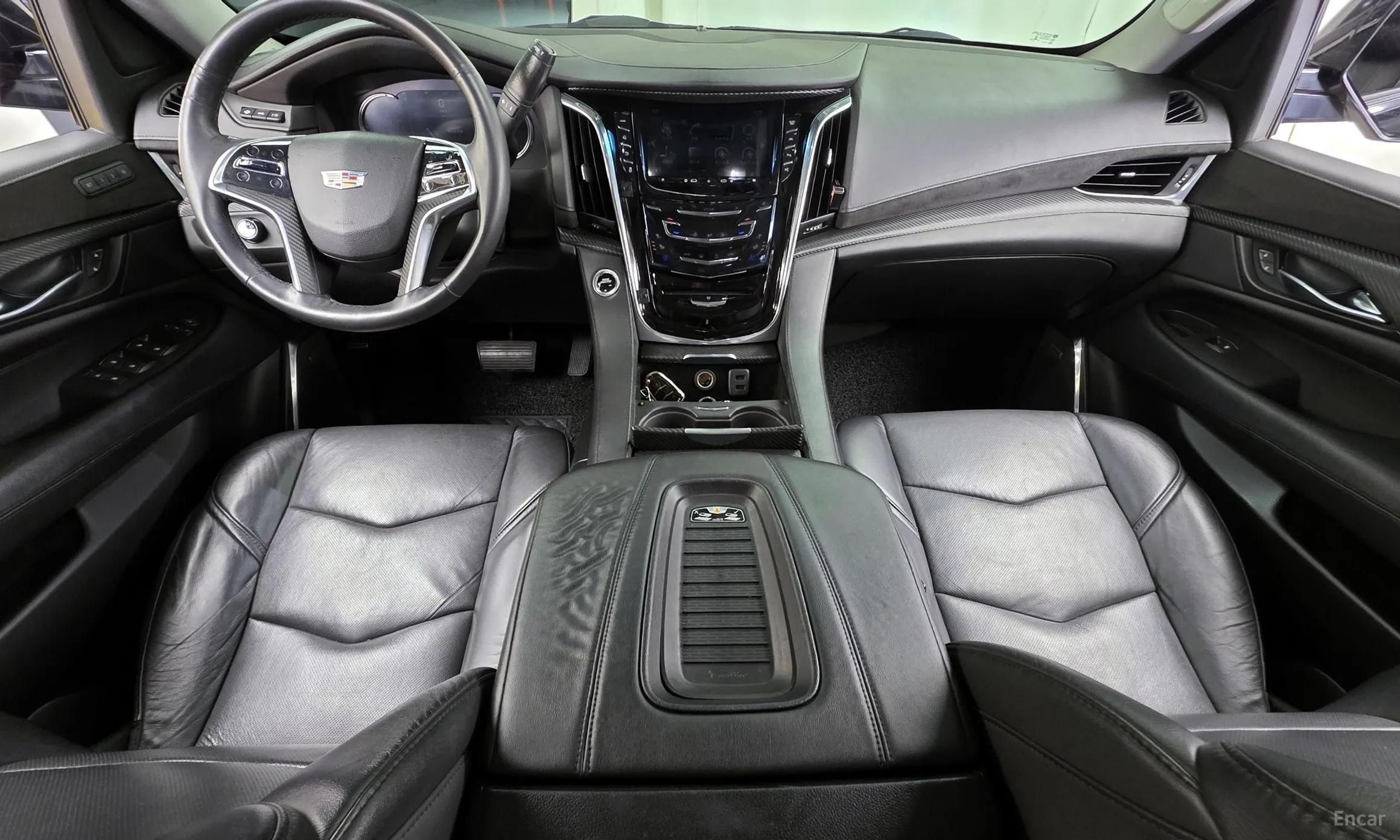 Cadillac Escalade превью 7
